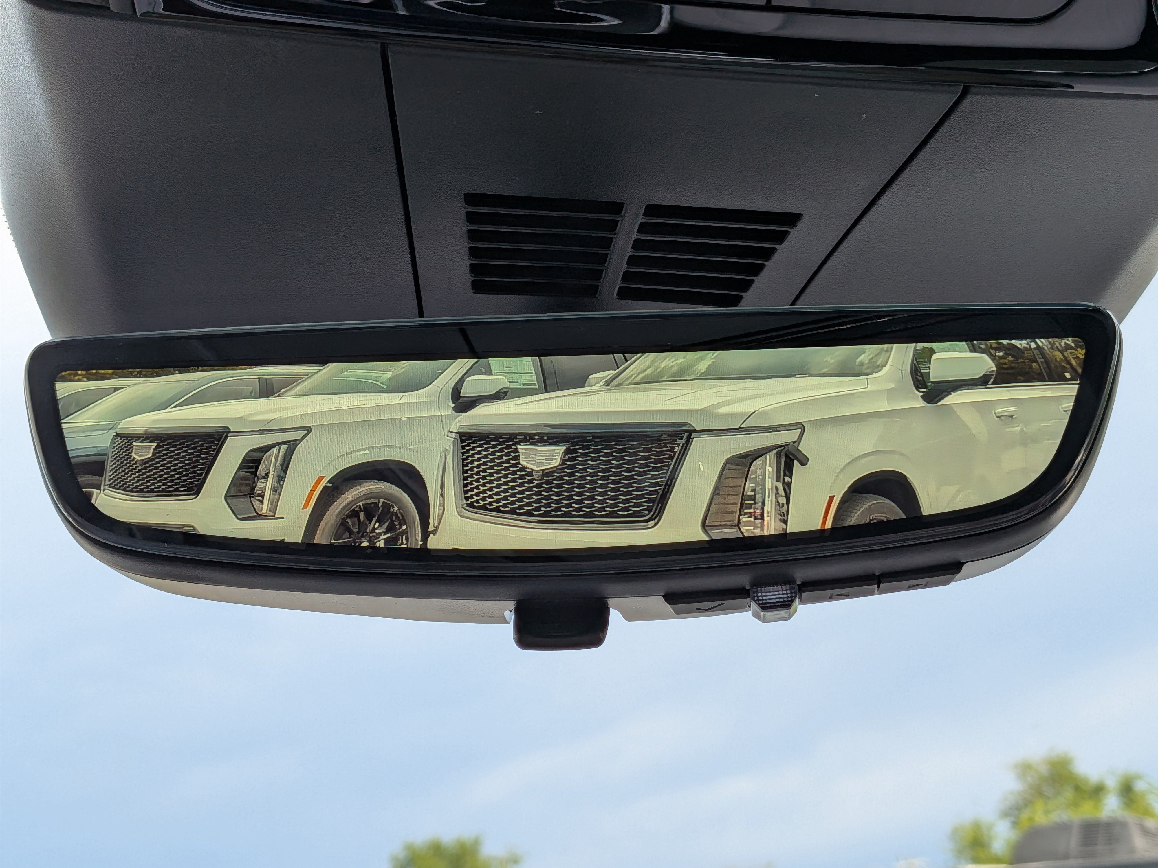 2026 Cadillac LYRIQ Premium Sport