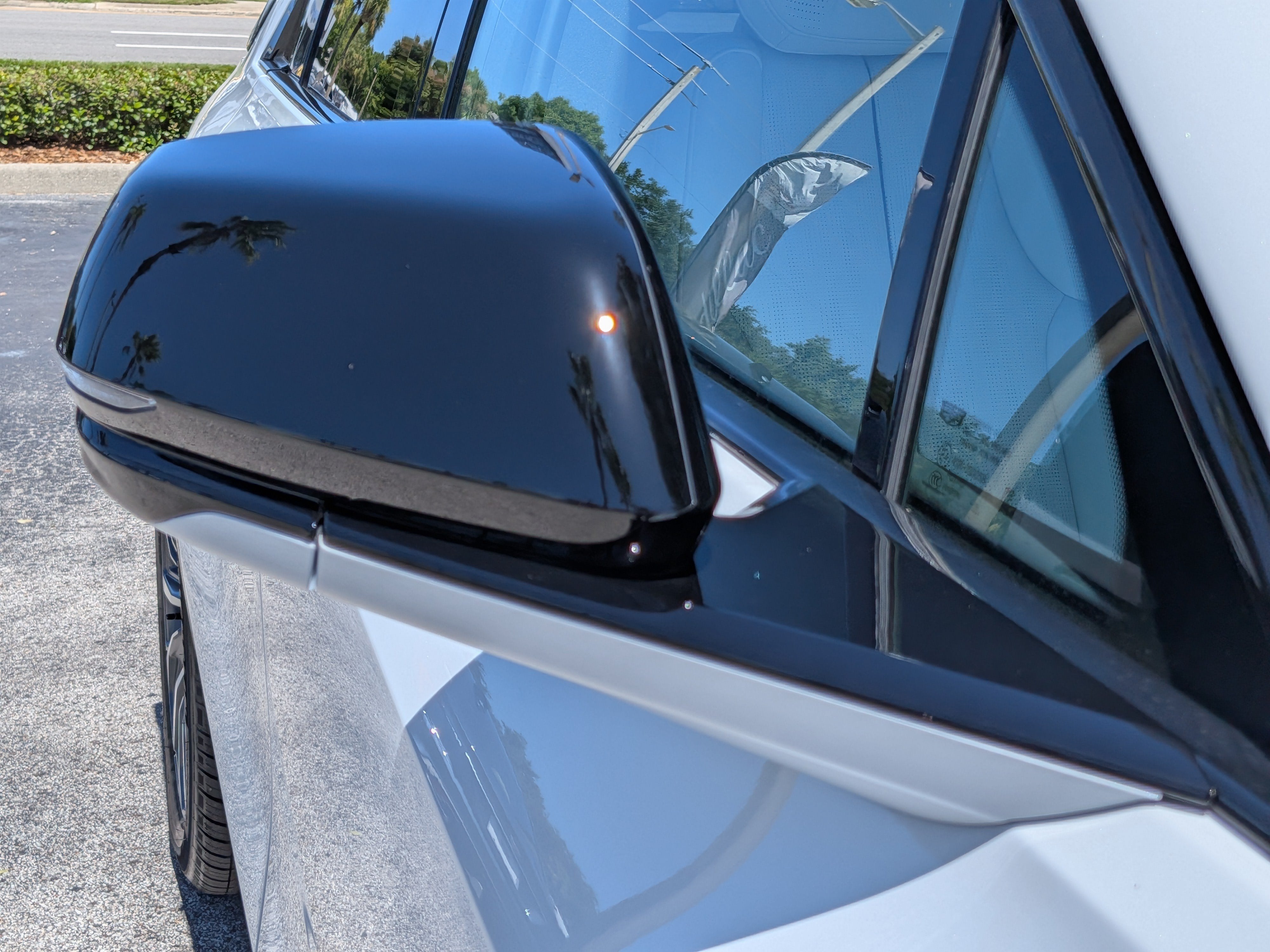 2026 Cadillac LYRIQ Premium Sport