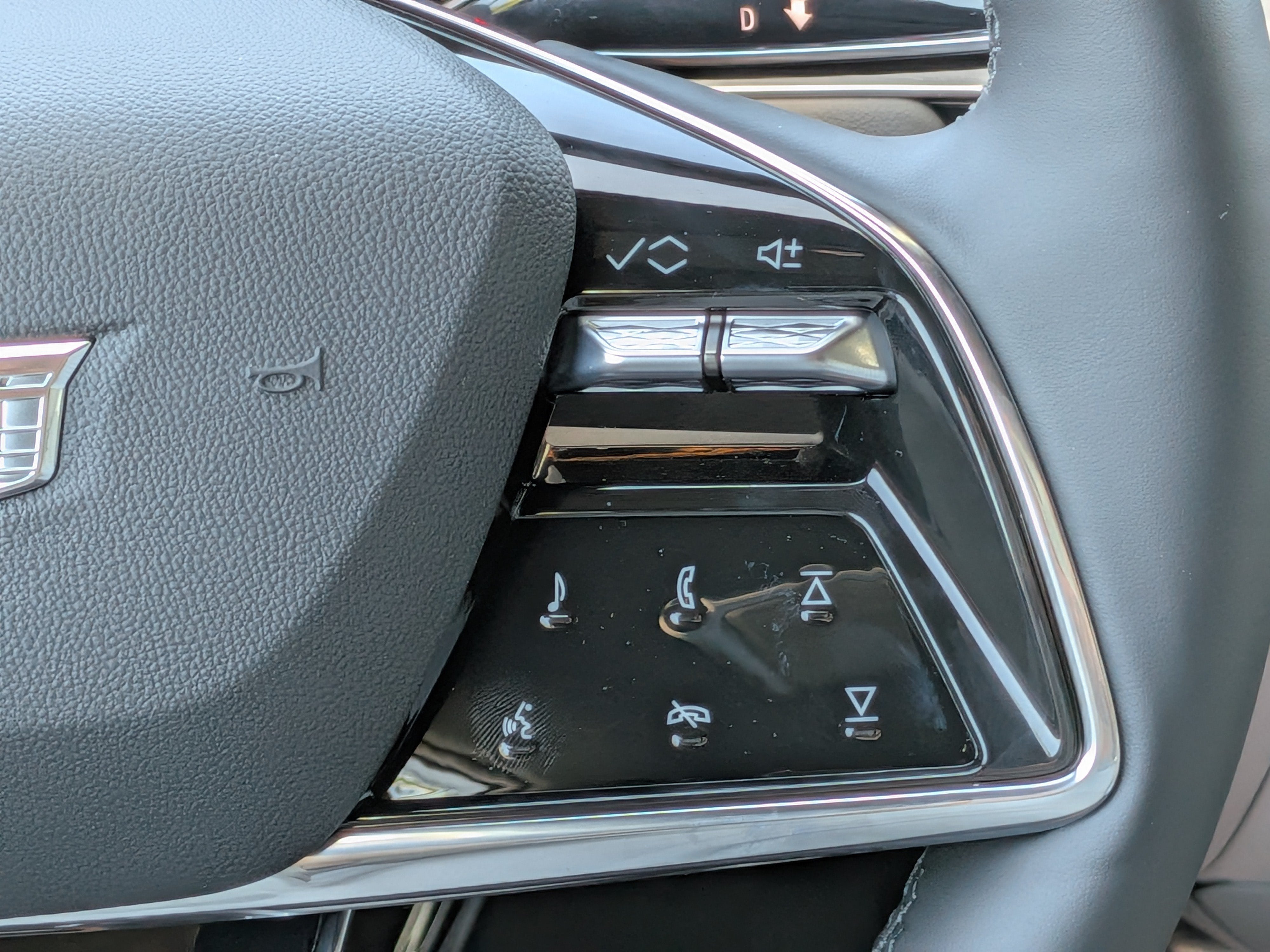 2026 Cadillac LYRIQ Premium Sport