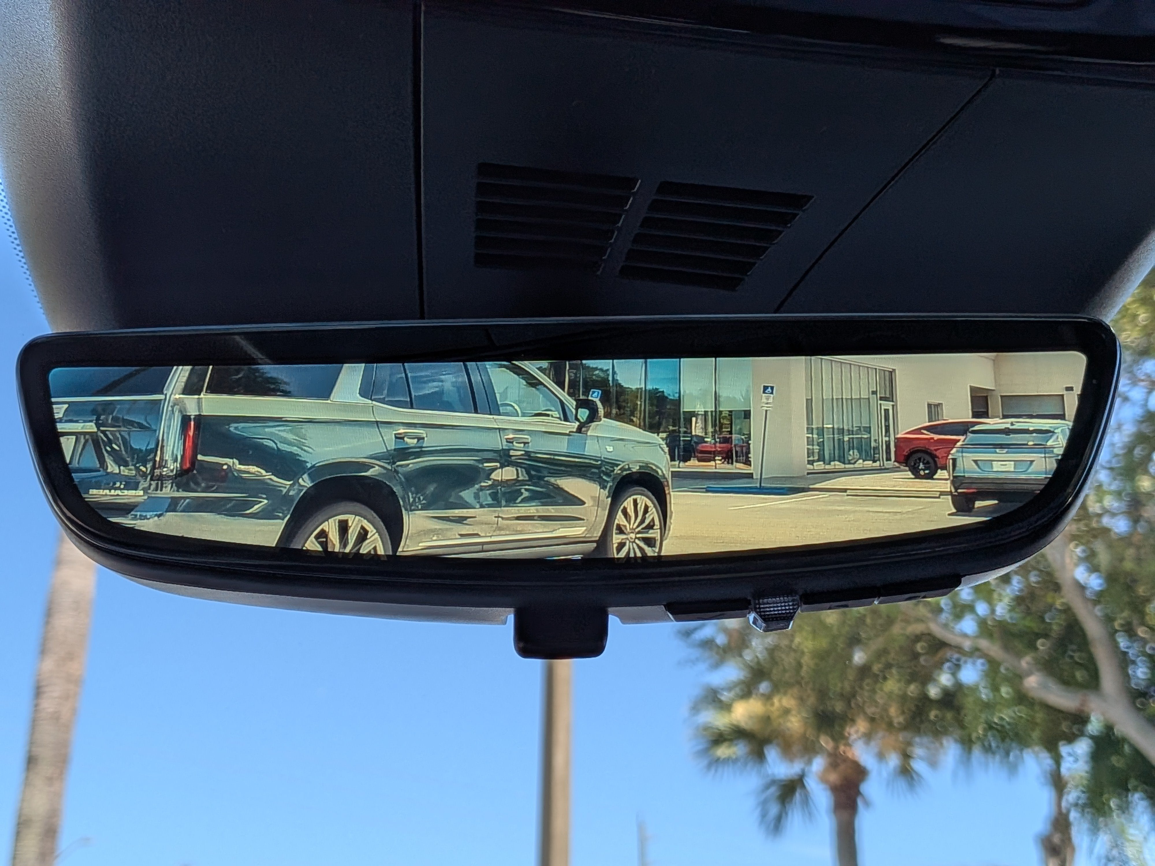 2026 Cadillac LYRIQ Premium Sport