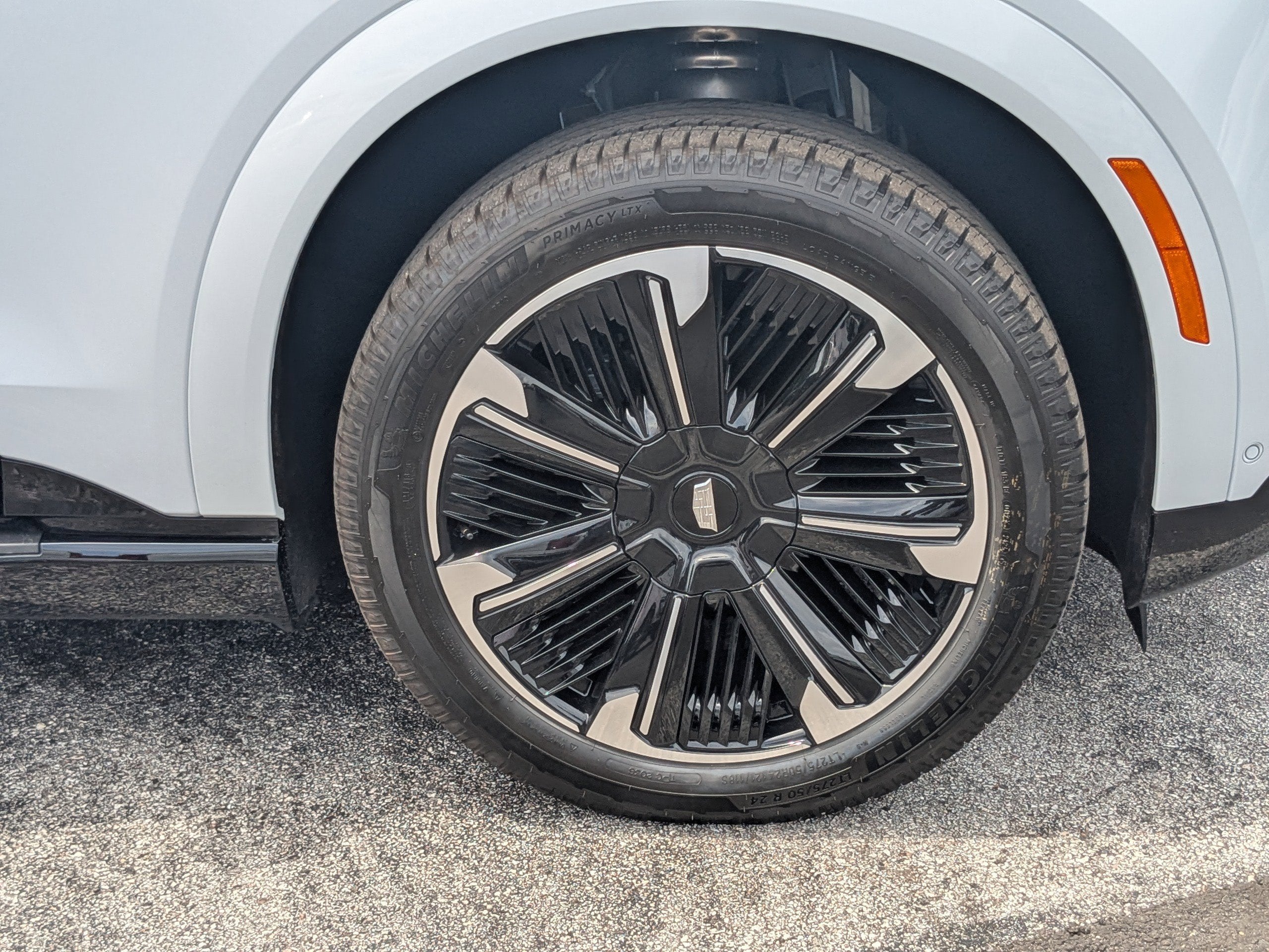 2026 Cadillac ESCALADE IQL Sport