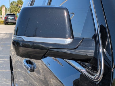 2019 Cadillac Escalade Standard