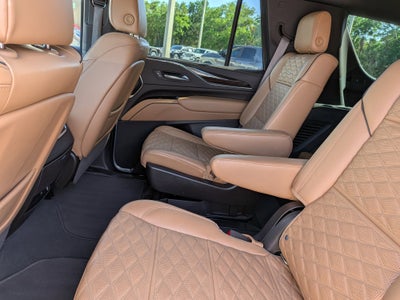 2022 Cadillac Escalade Premium Luxury