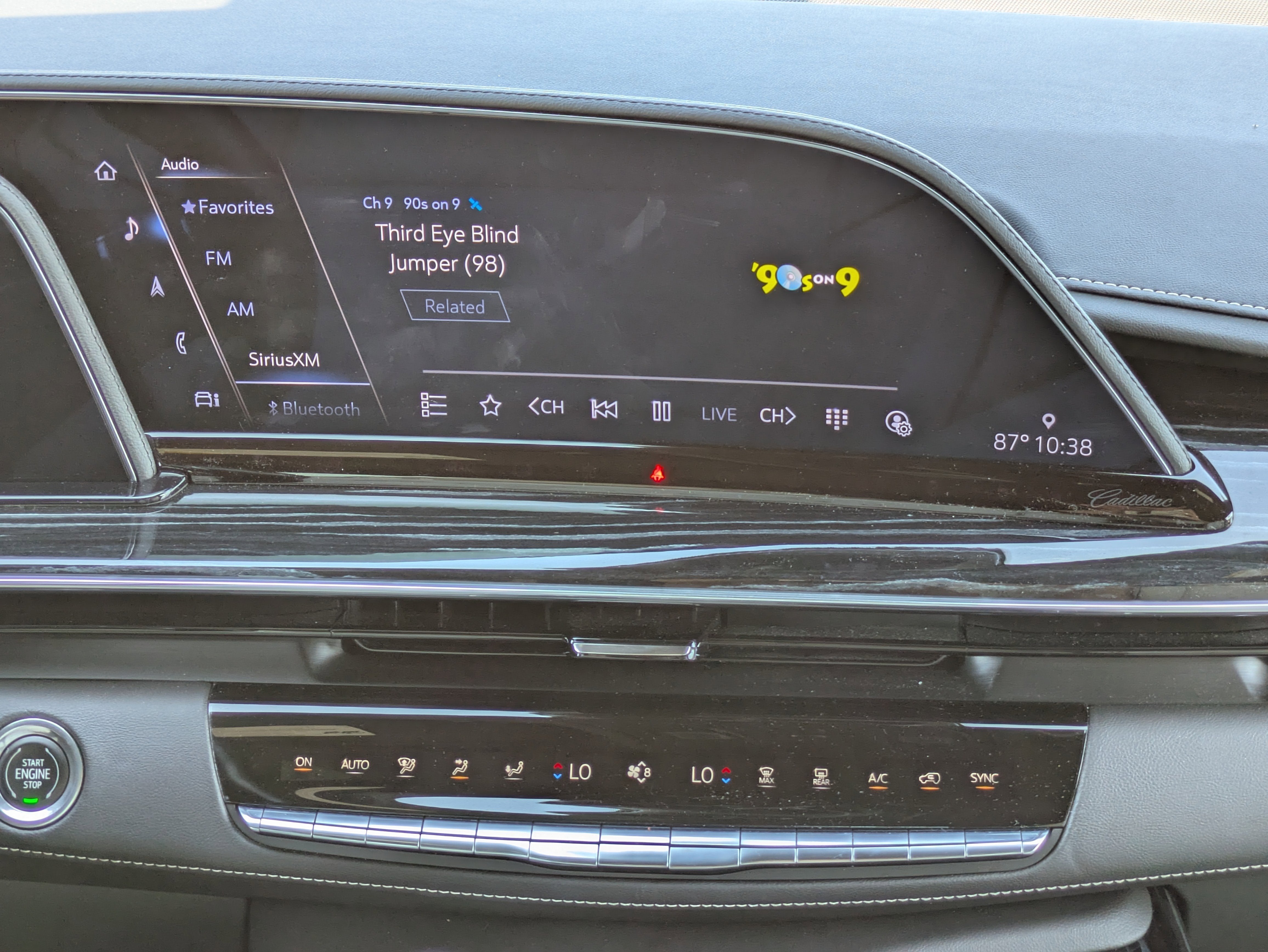 2022 Cadillac Escalade Sport