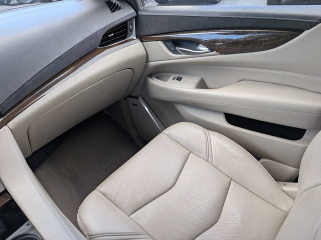 2018 Cadillac Escalade ESV Luxury