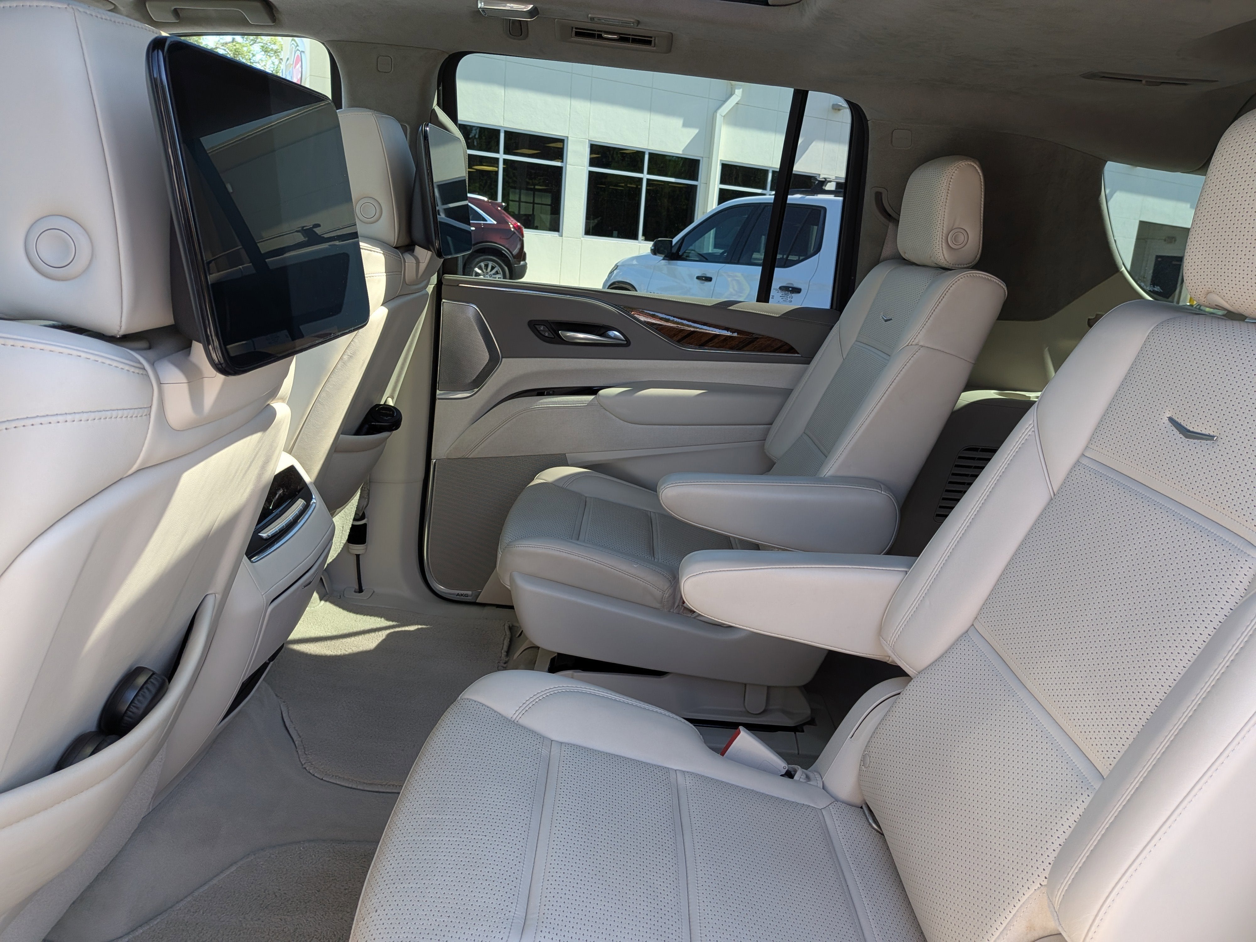 2021 Cadillac Escalade ESV Premium Luxury Platinum
