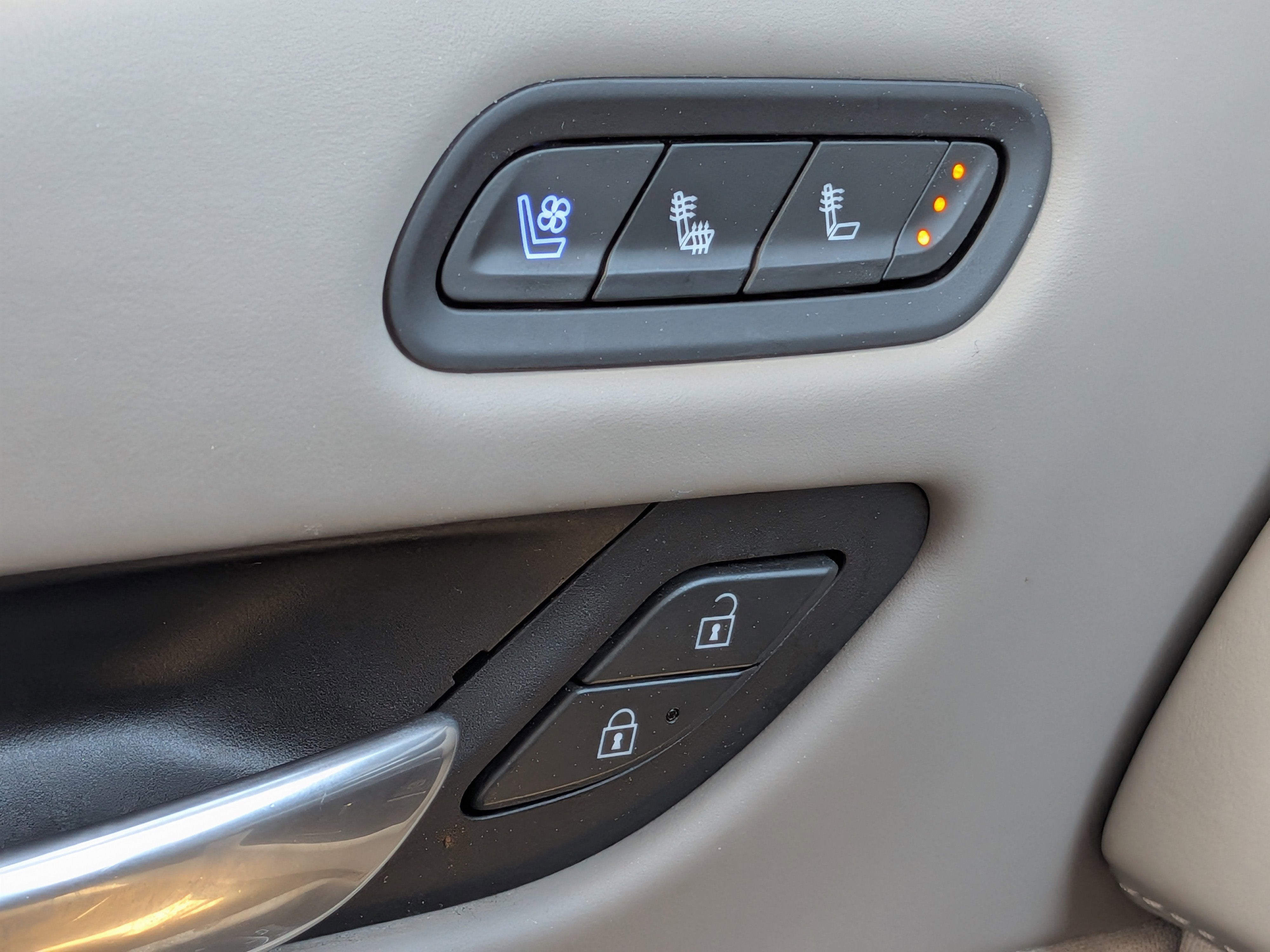 2021 Cadillac Escalade ESV Premium Luxury Platinum