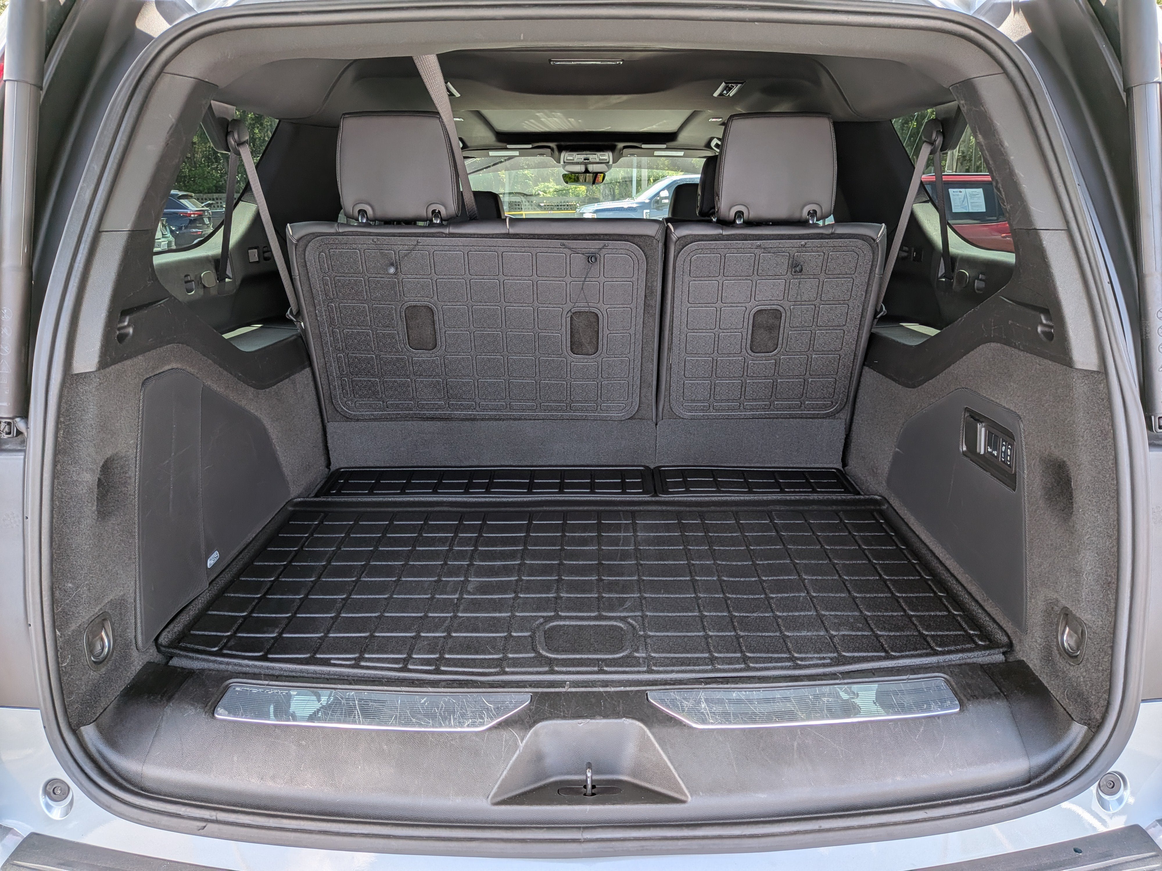 2024 Cadillac Escalade ESV Sport
