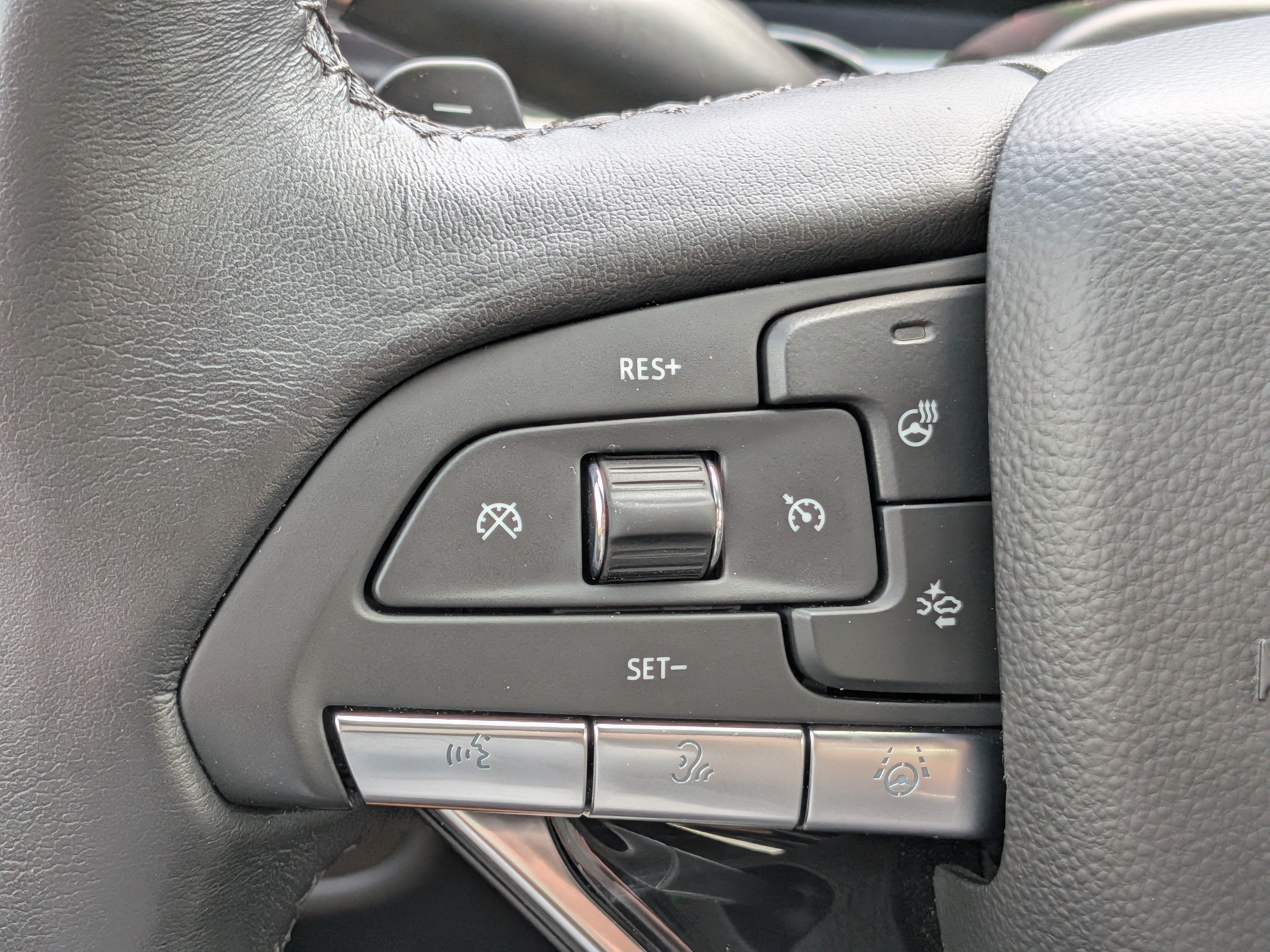 2024 Cadillac Escalade ESV Sport