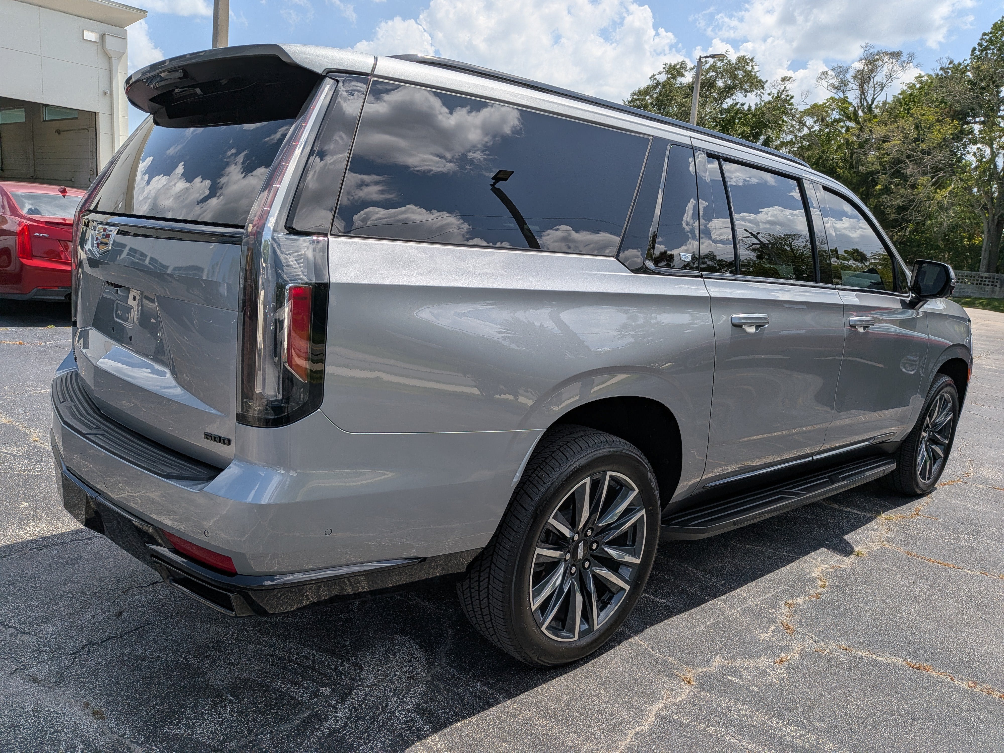 2024 Cadillac Escalade ESV Sport