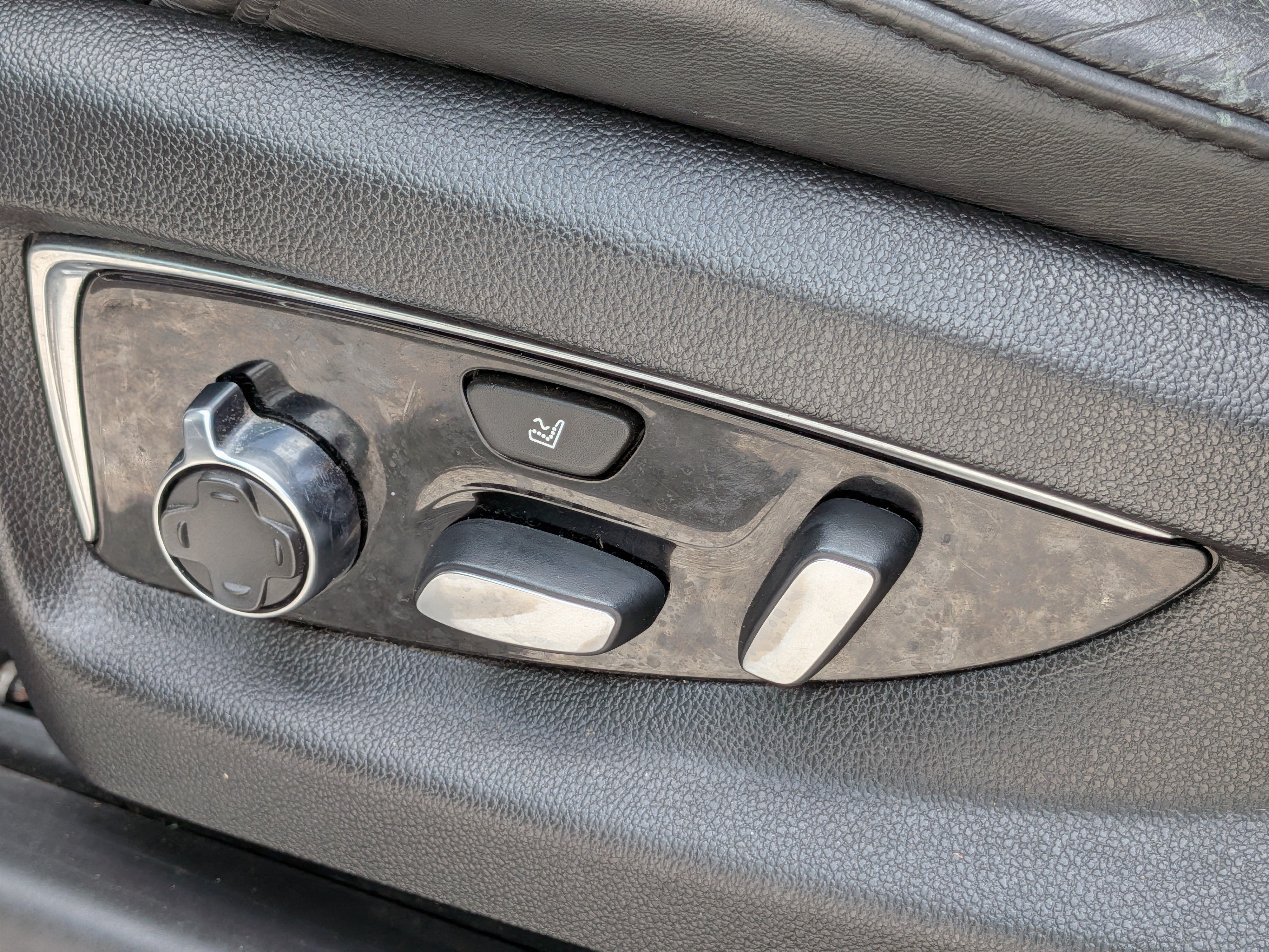 2019 Cadillac Escalade Platinum