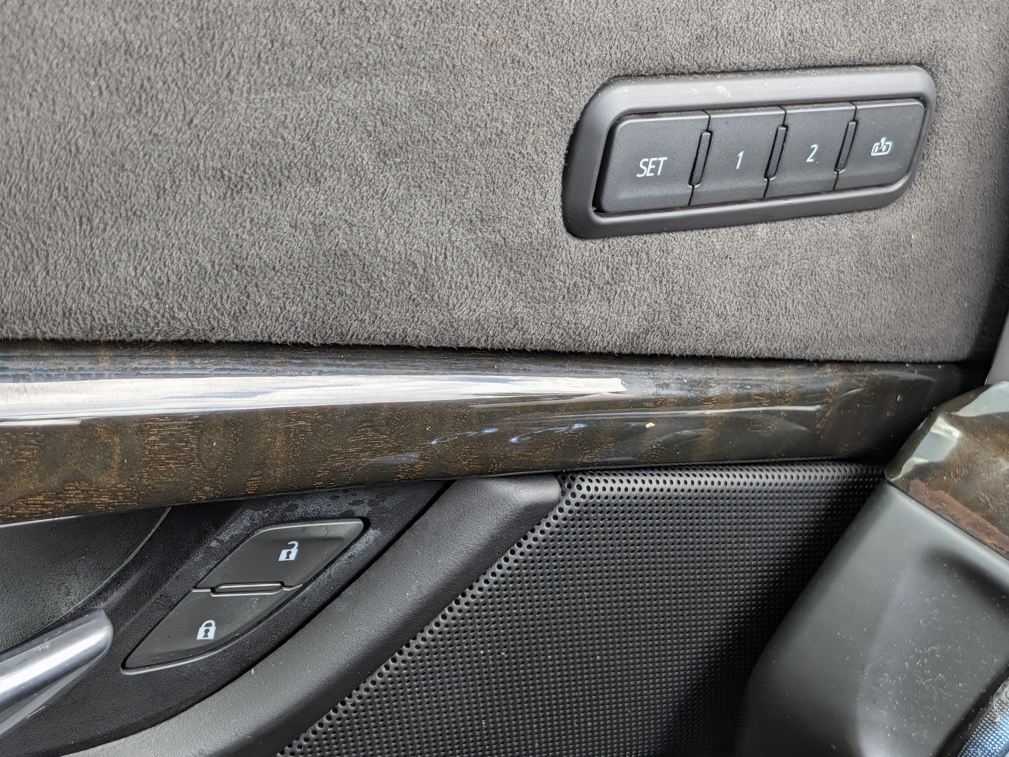 2019 Cadillac Escalade Platinum