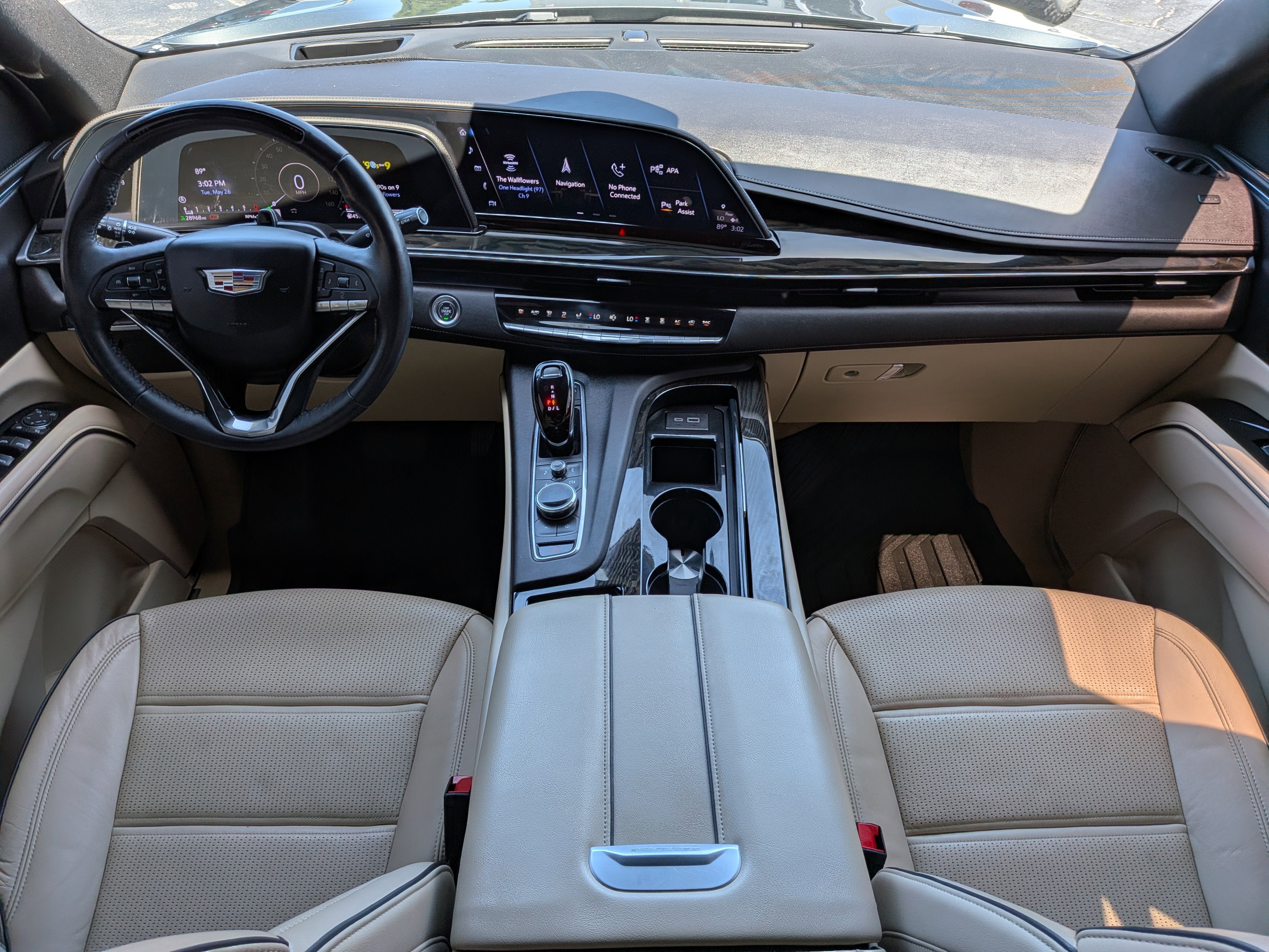 2024 Cadillac Escalade ESV Premium Luxury