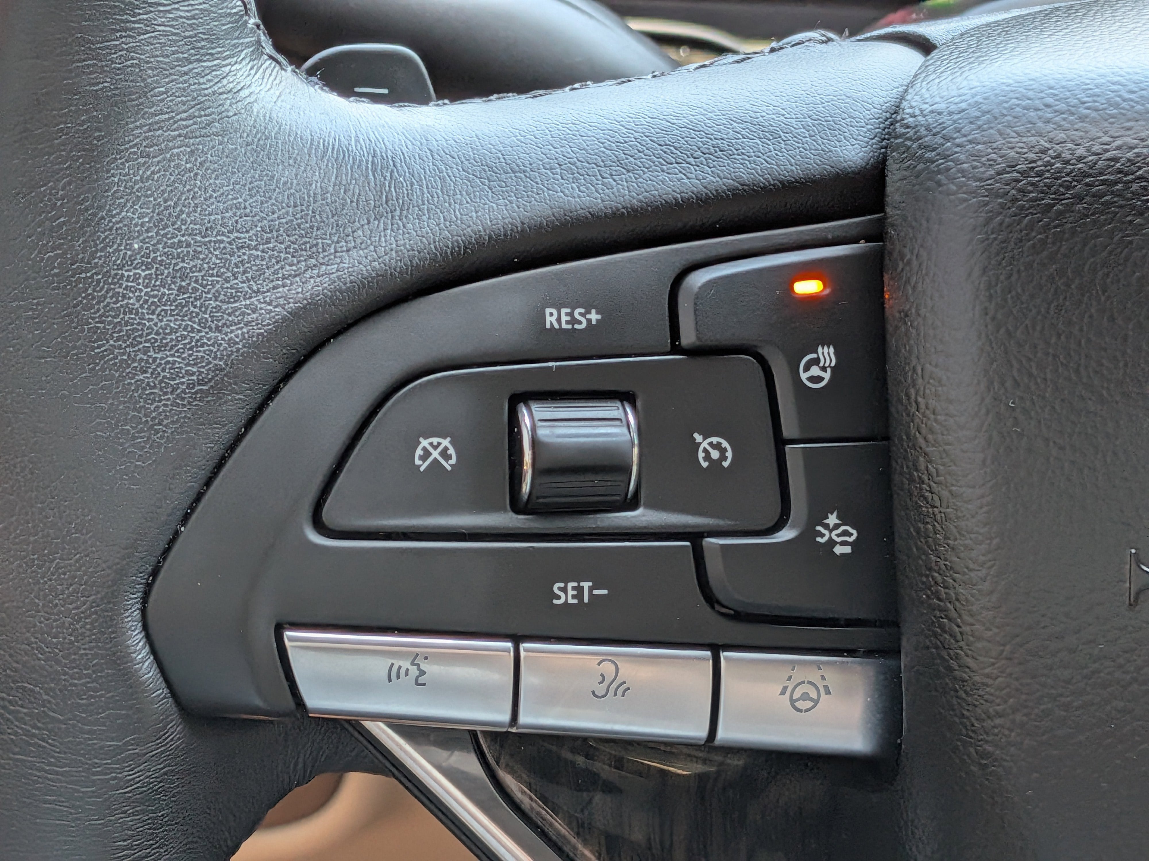 2024 Cadillac Escalade ESV Premium Luxury
