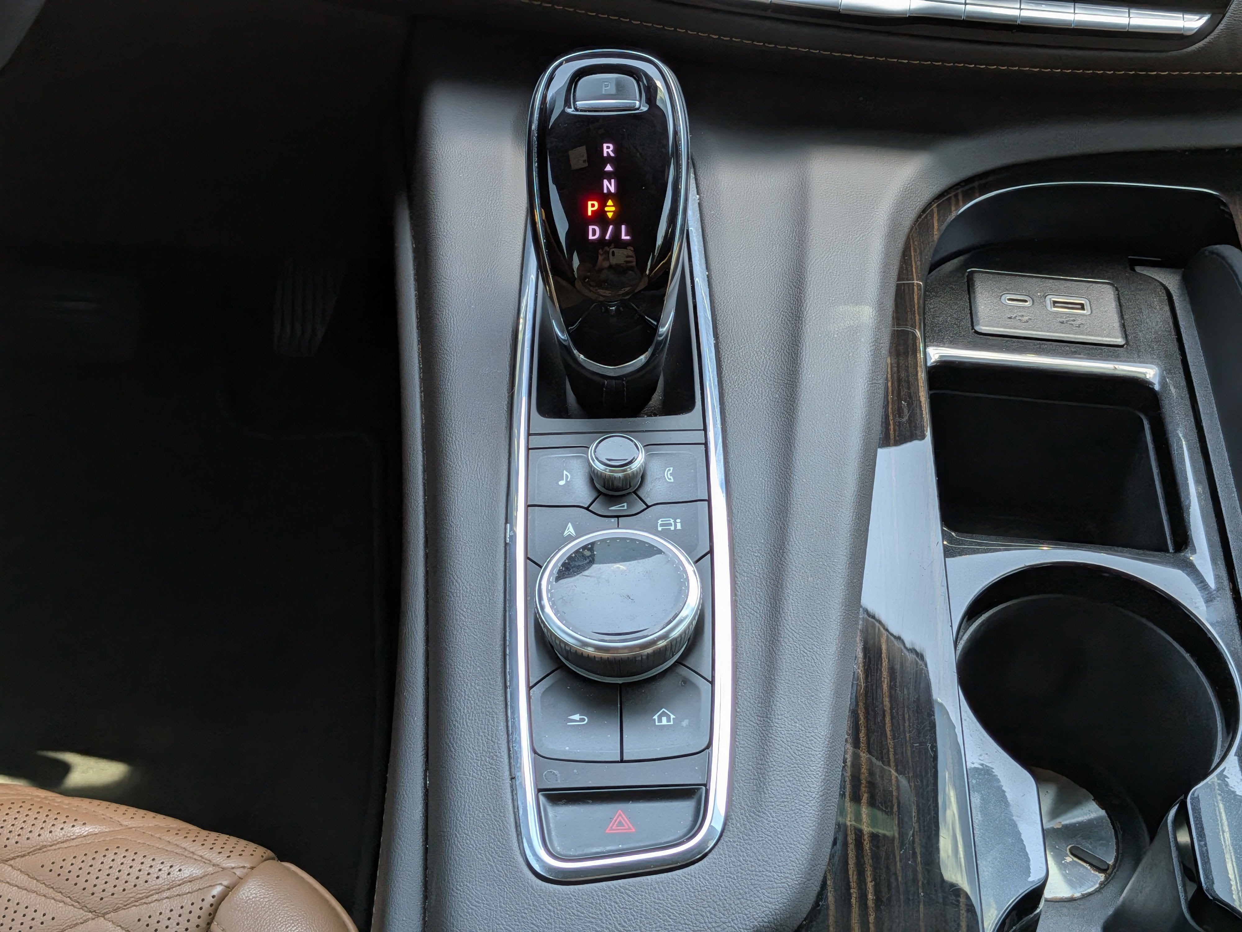 2023 Cadillac Escalade ESV Sport - Photo 21
