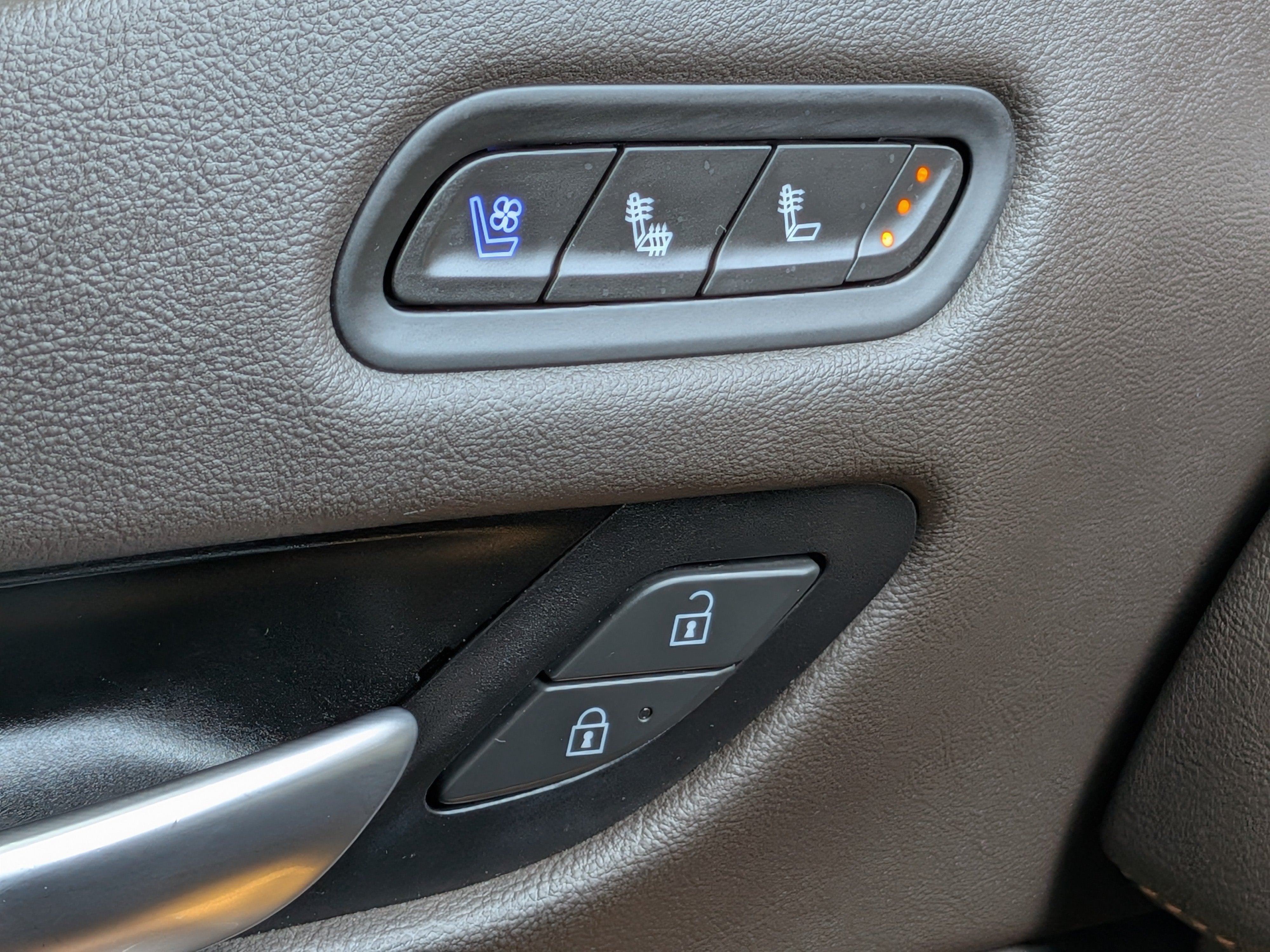2023 Cadillac Escalade ESV Sport - Photo 24