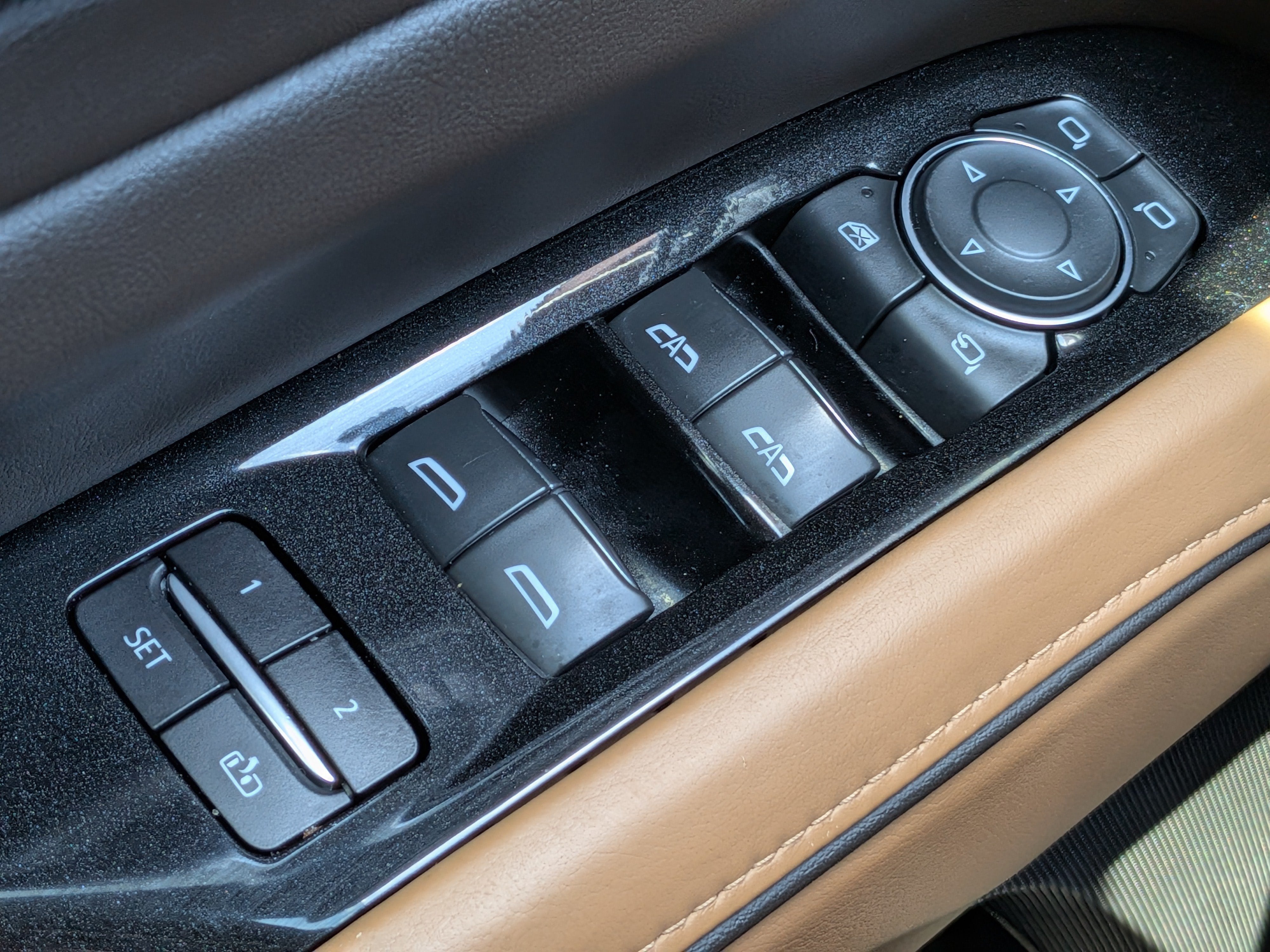 2023 Cadillac Escalade ESV Sport - Photo 25
