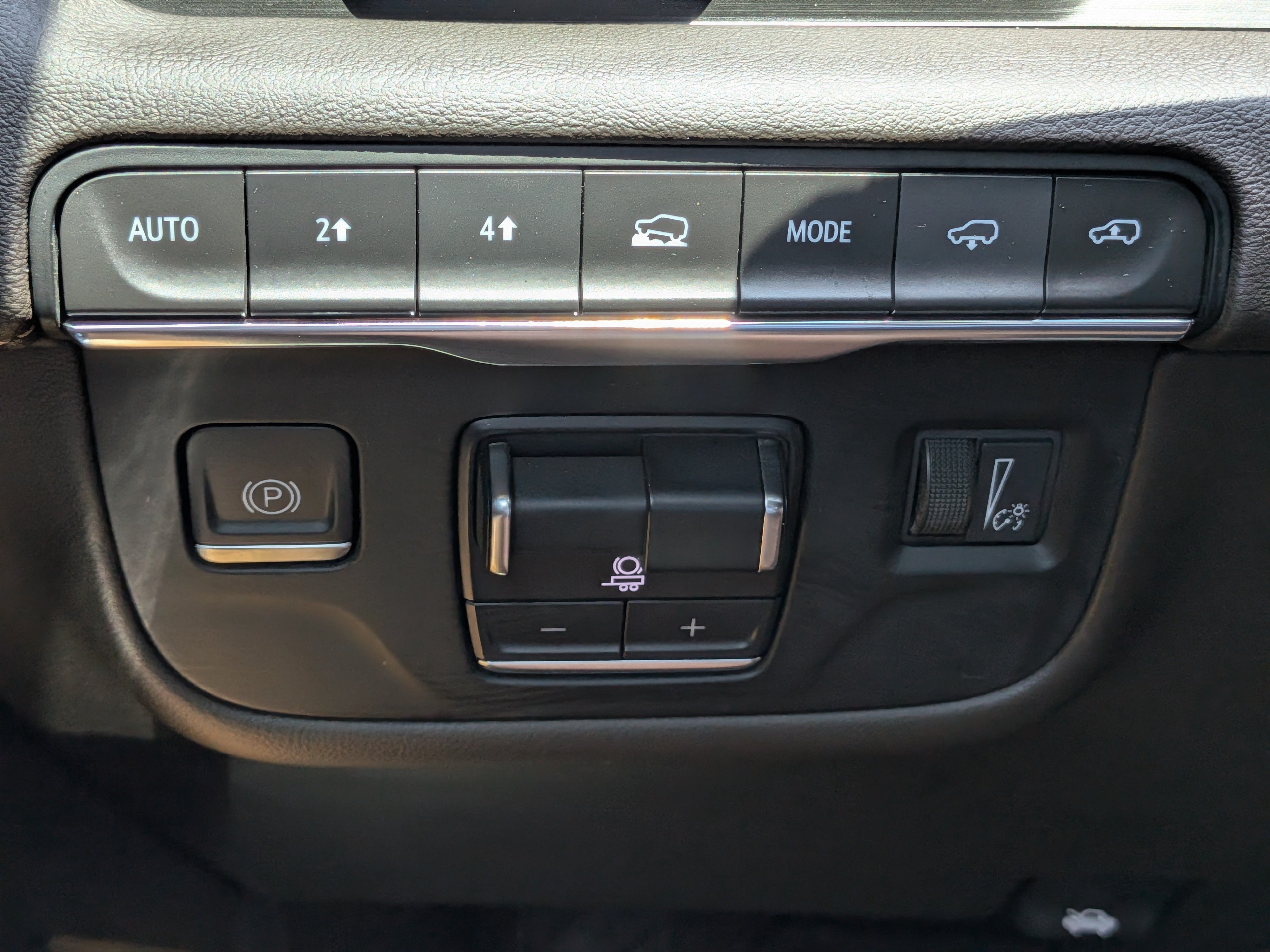 2023 Cadillac Escalade ESV Sport