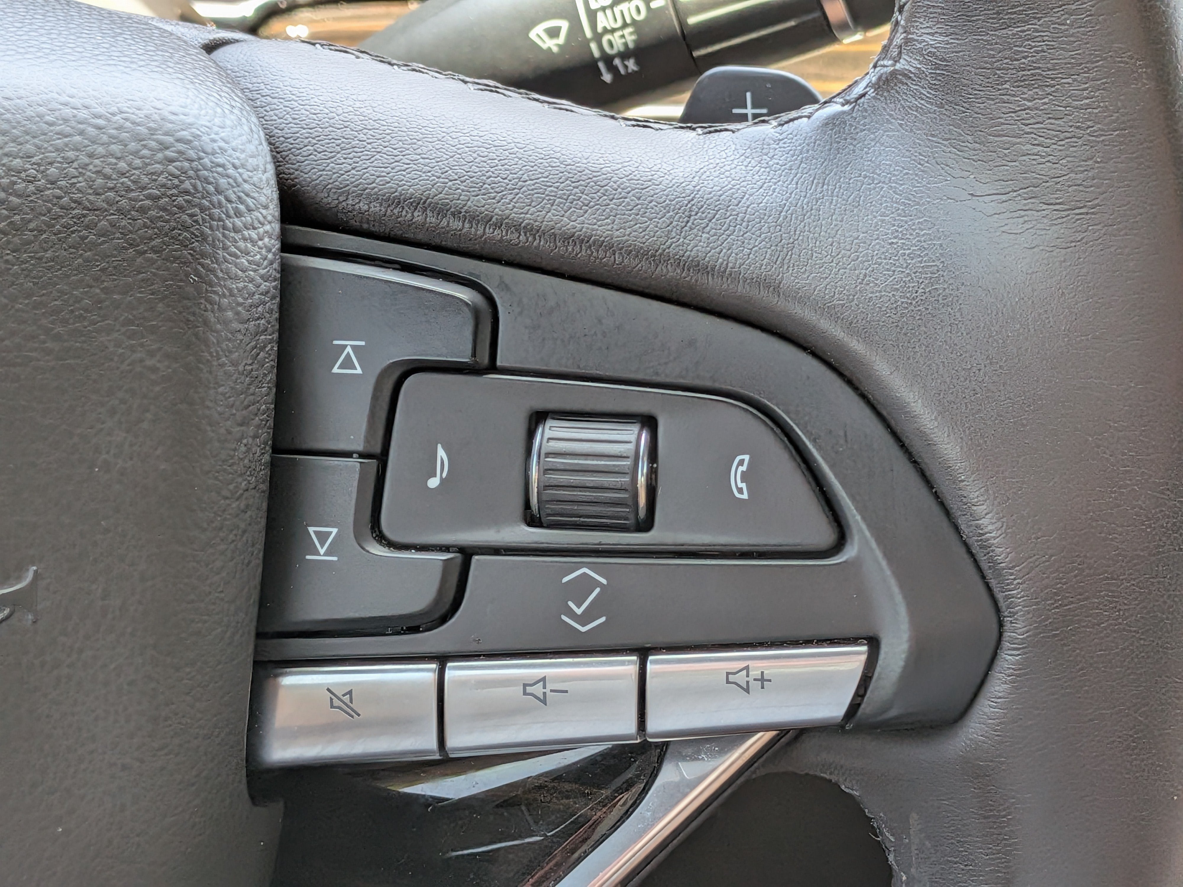 2023 Cadillac Escalade ESV Sport