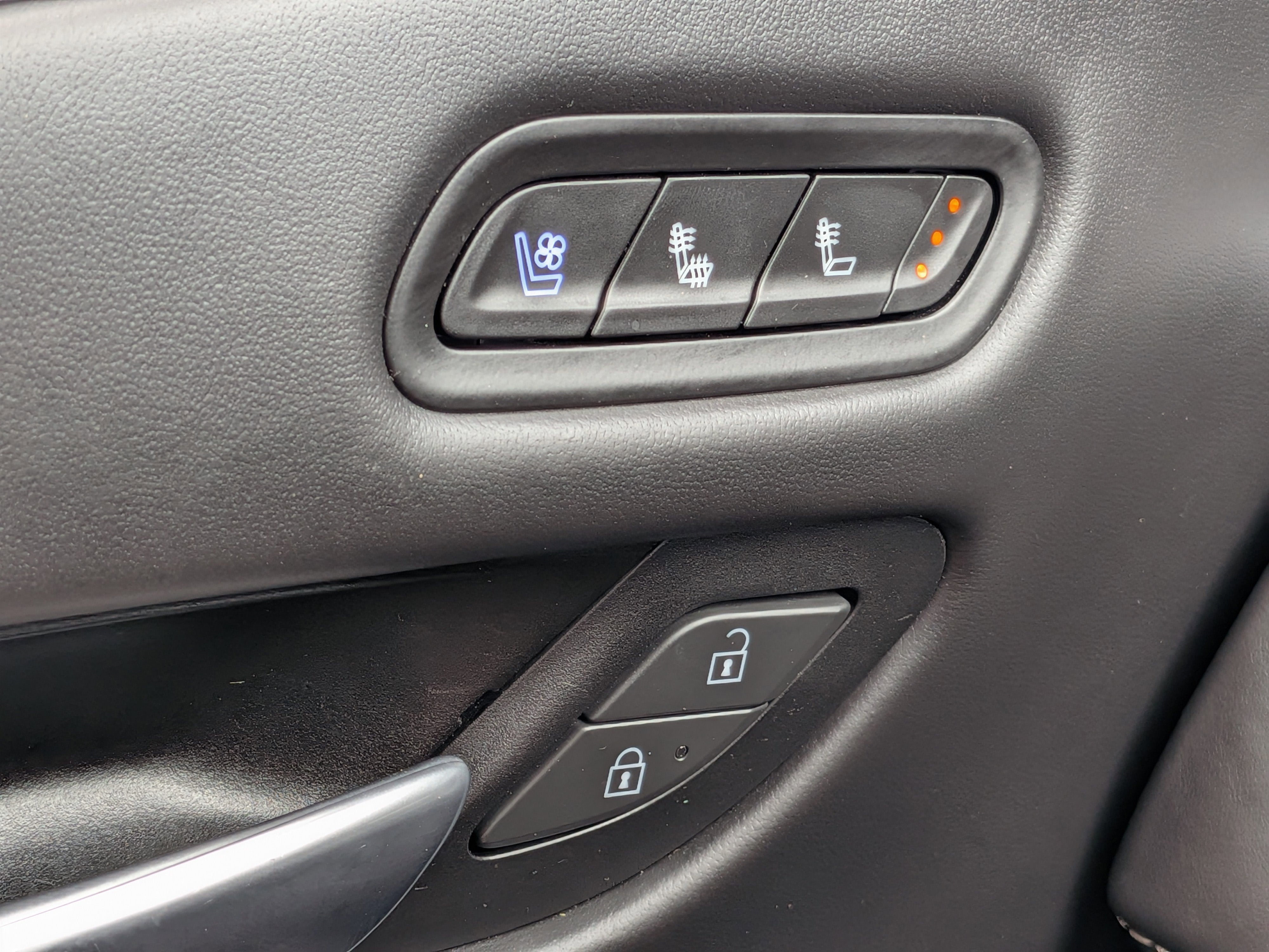 2023 Cadillac Escalade ESV Sport Platinum