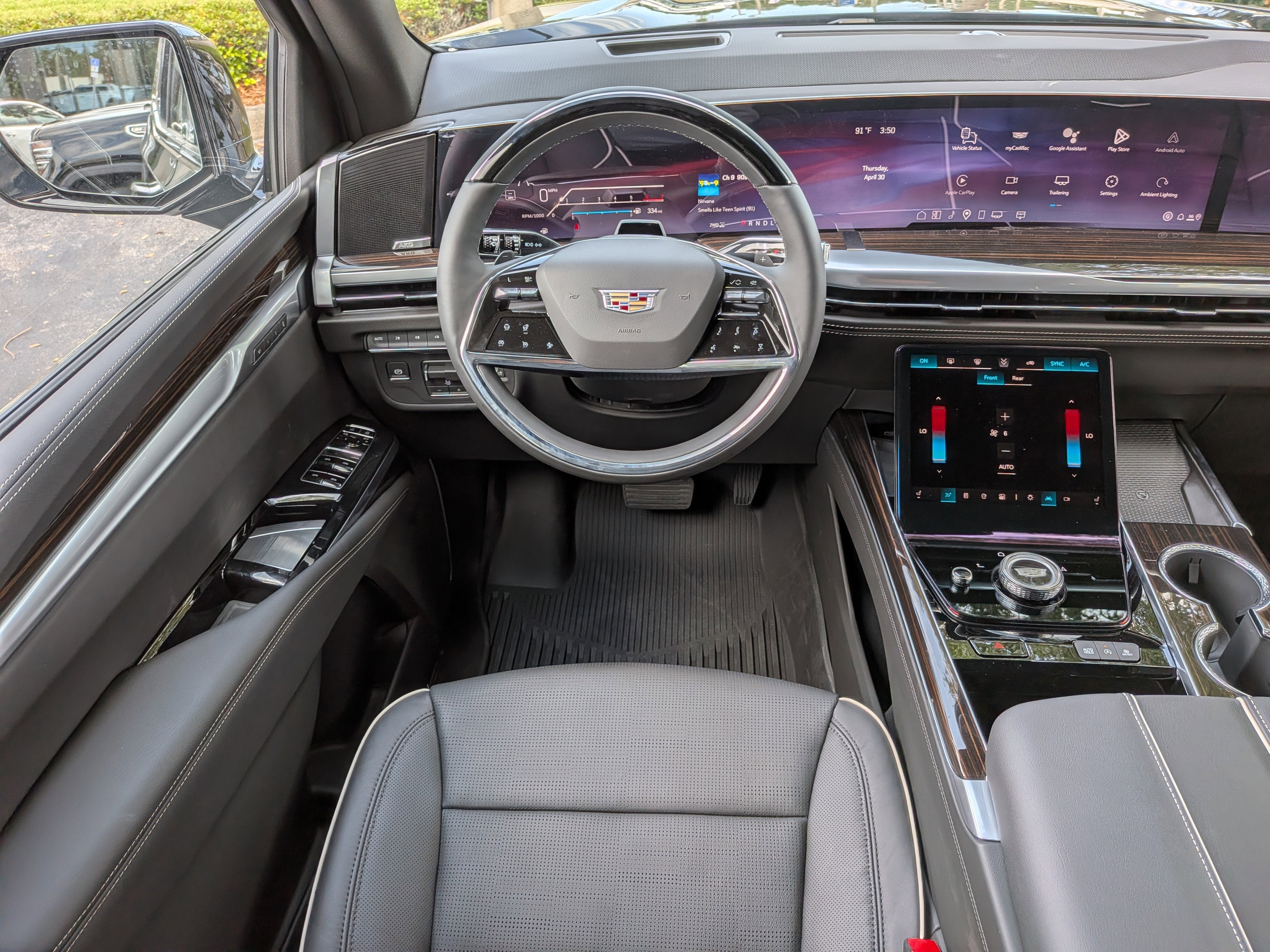 2026 Cadillac Escalade Luxury