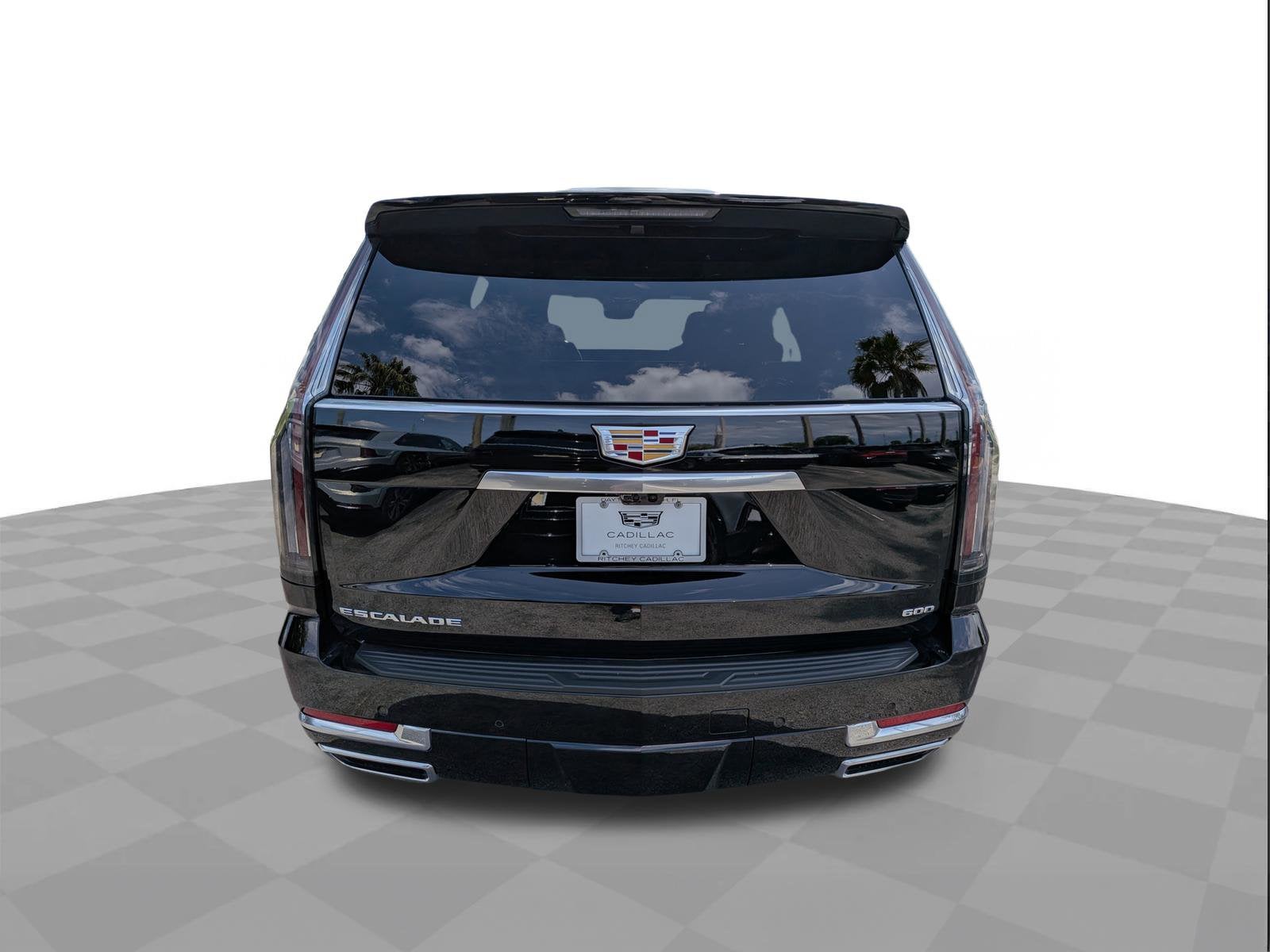 2026 Cadillac Escalade Luxury