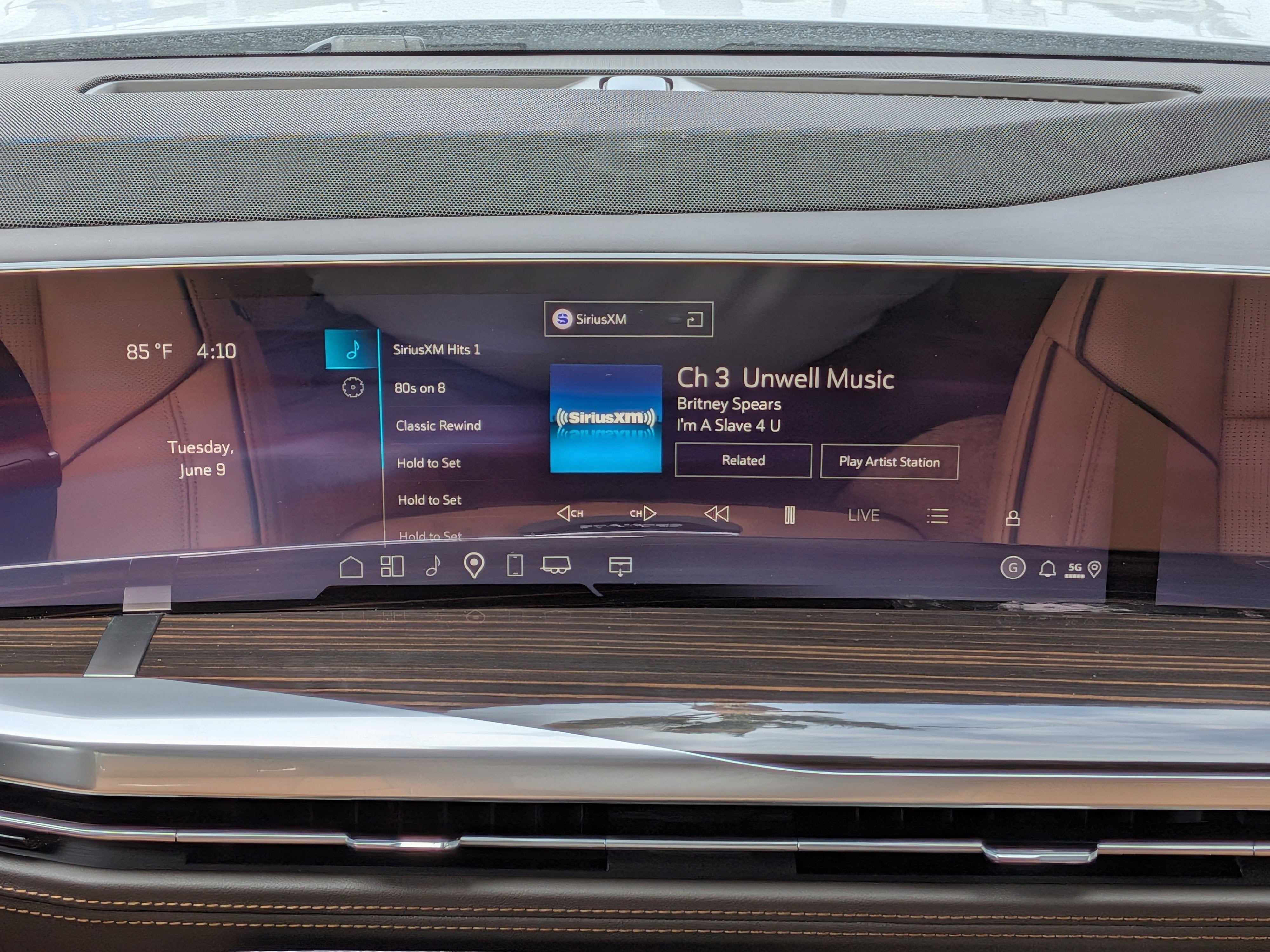 2026 Cadillac Escalade Luxury
