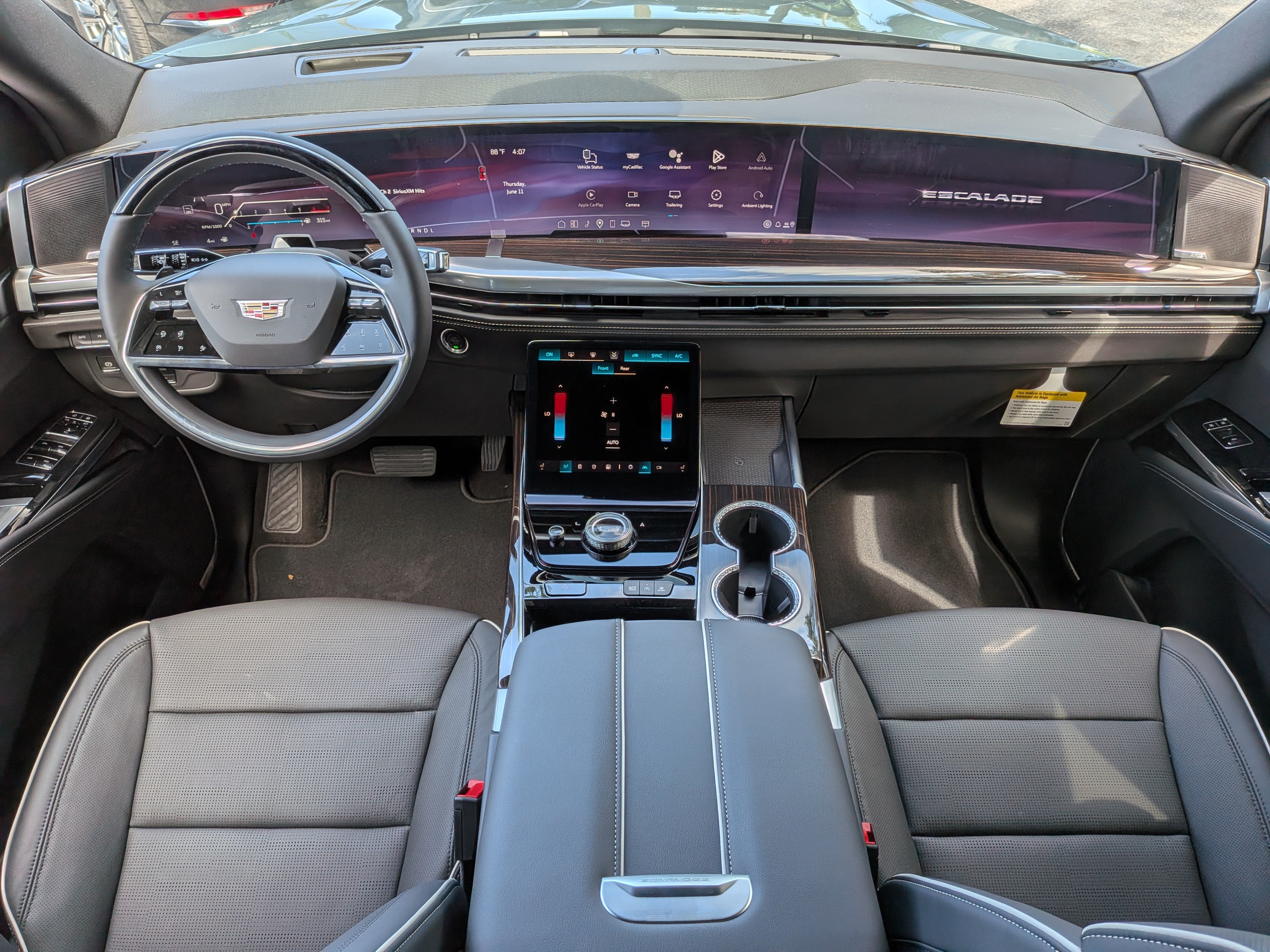 2026 Cadillac Escalade Luxury