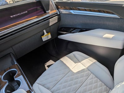 2026 Cadillac Escalade Platinum Sport