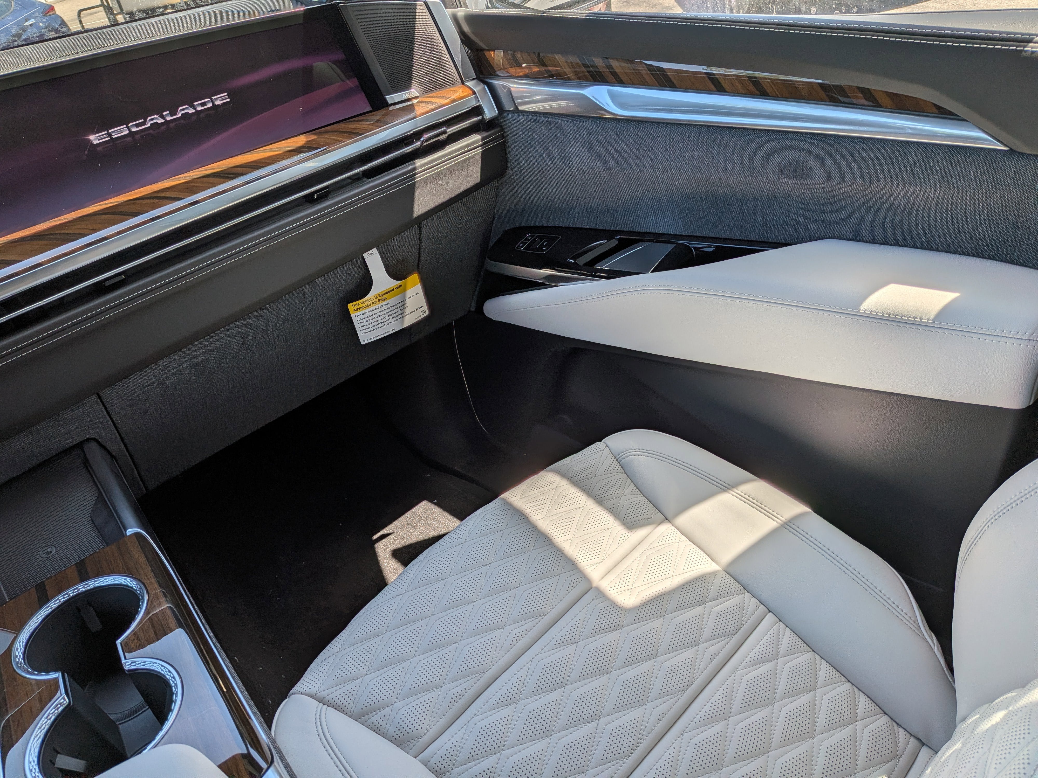 2026 Cadillac Escalade Platinum Sport