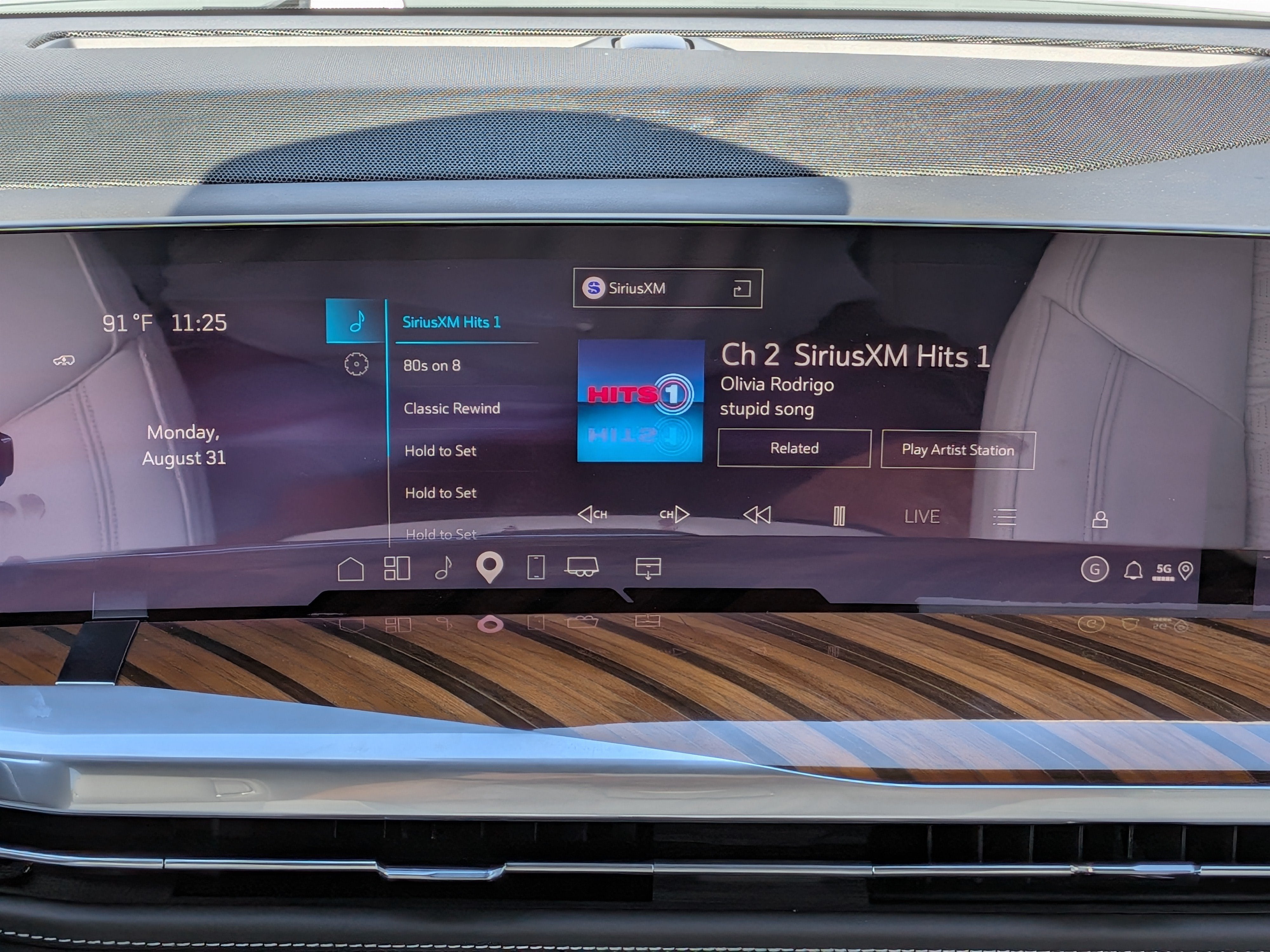 2026 Cadillac Escalade Platinum Sport