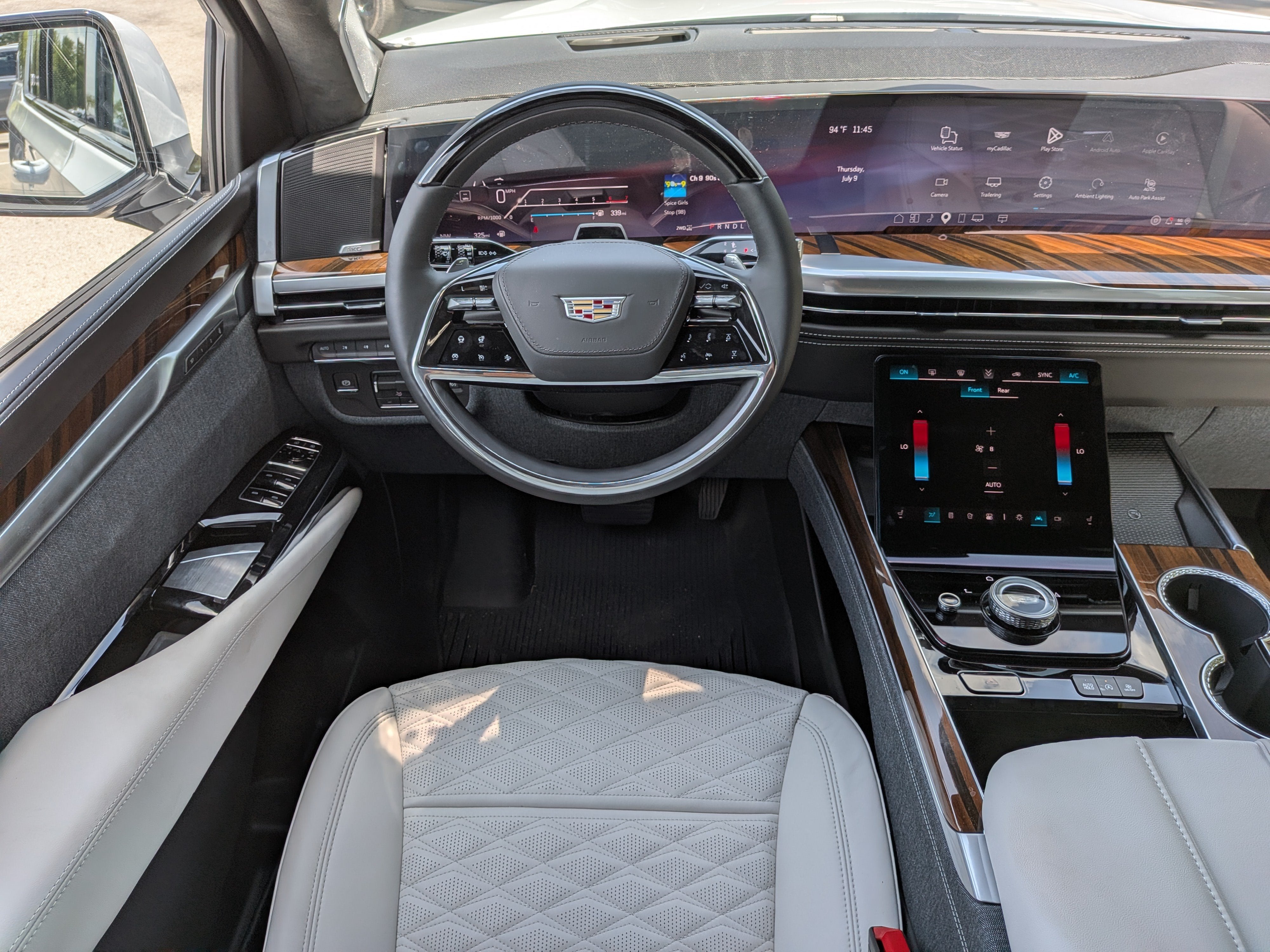 2026 Cadillac Escalade ESV Platinum Sport
