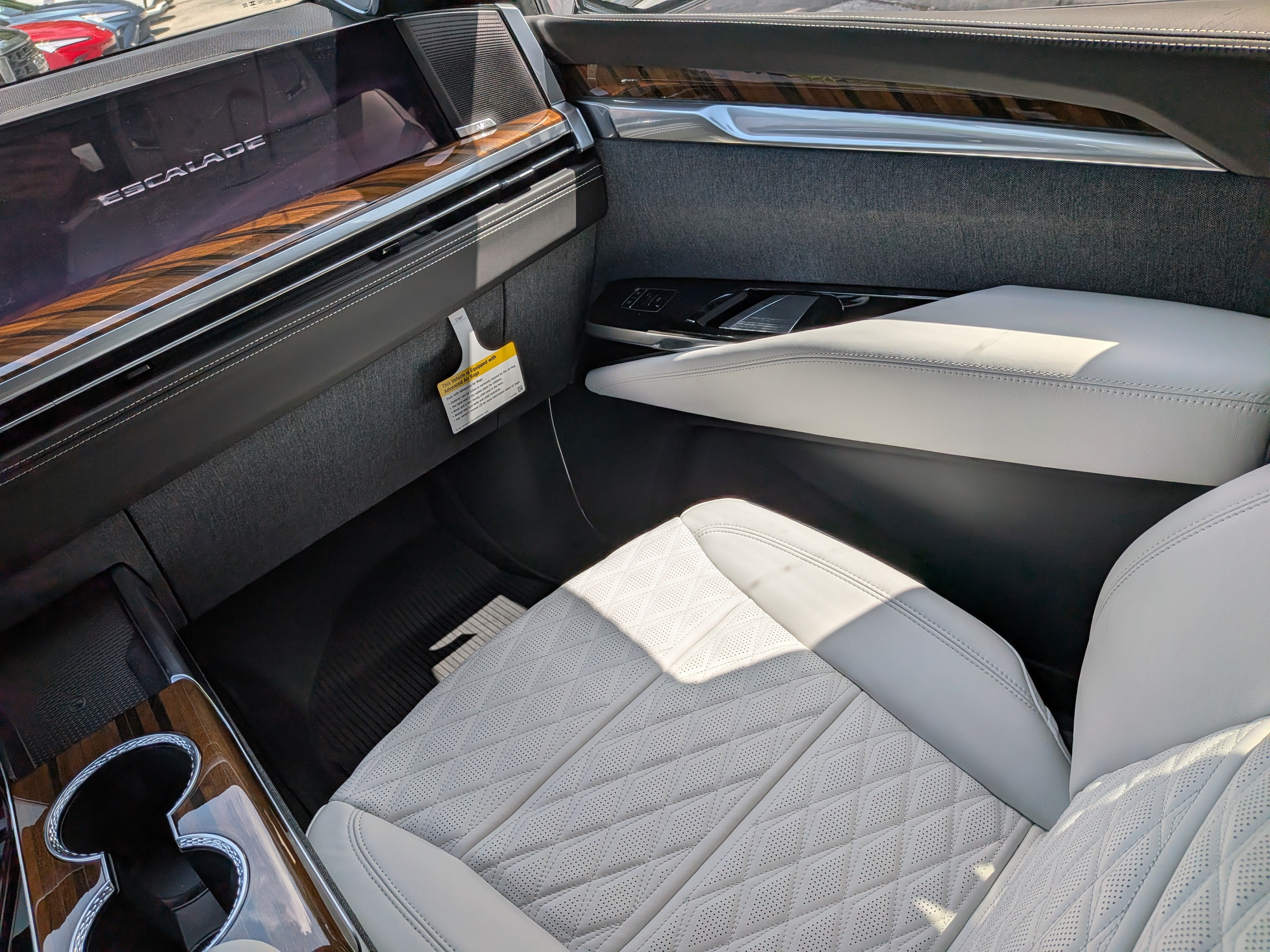 2026 Cadillac Escalade ESV Platinum Sport
