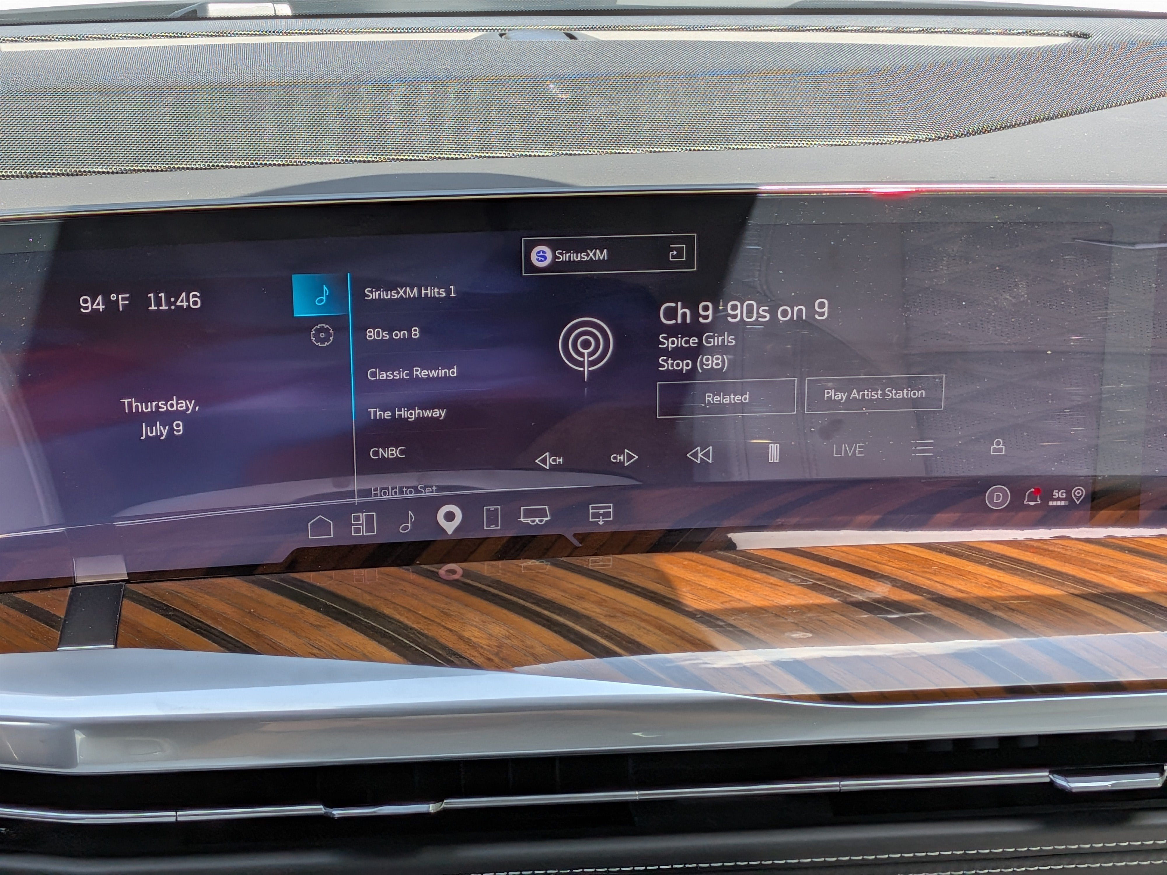 2026 Cadillac Escalade ESV Platinum Sport