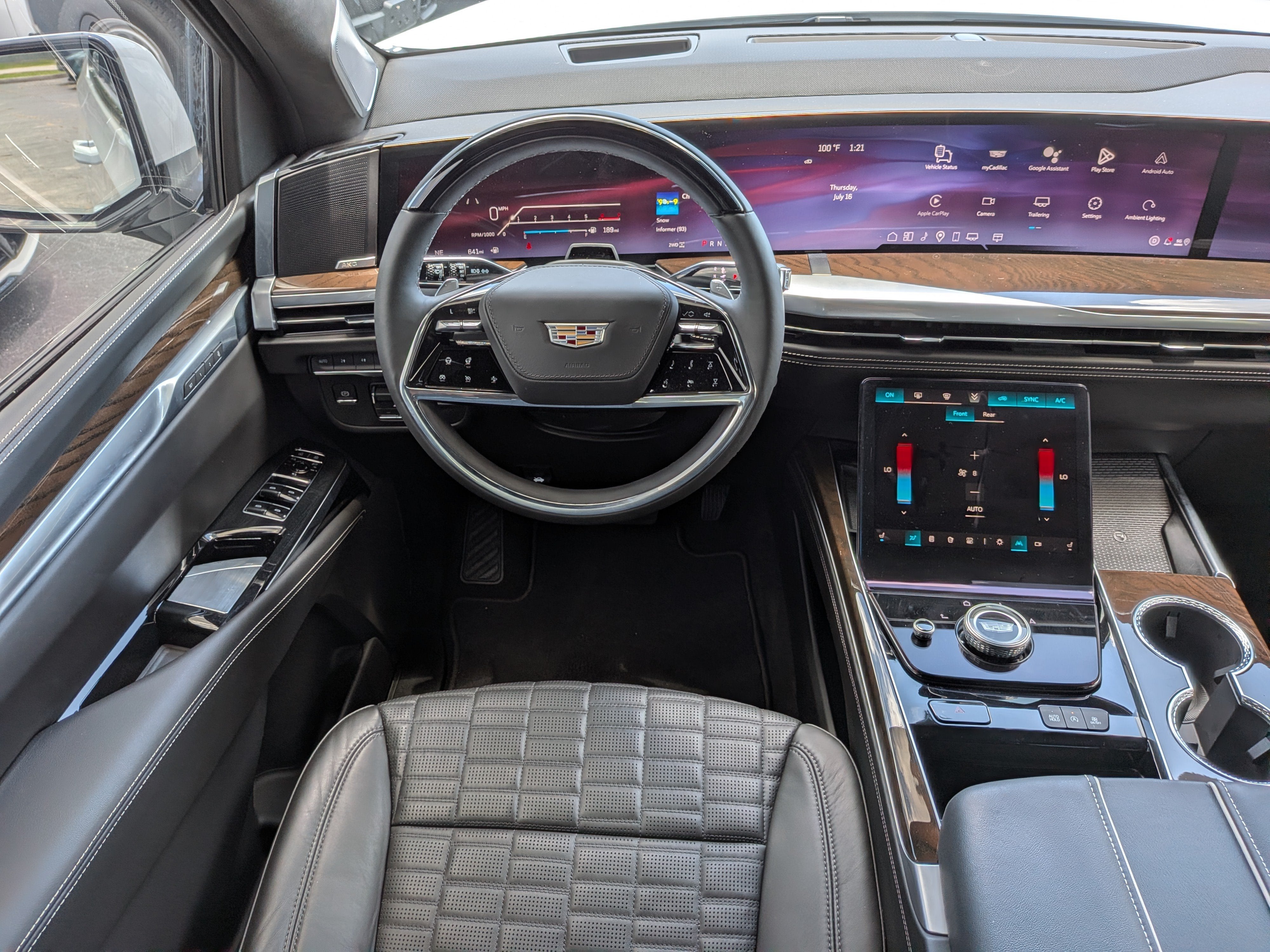 2026 Cadillac Escalade ESV Platinum Sport
