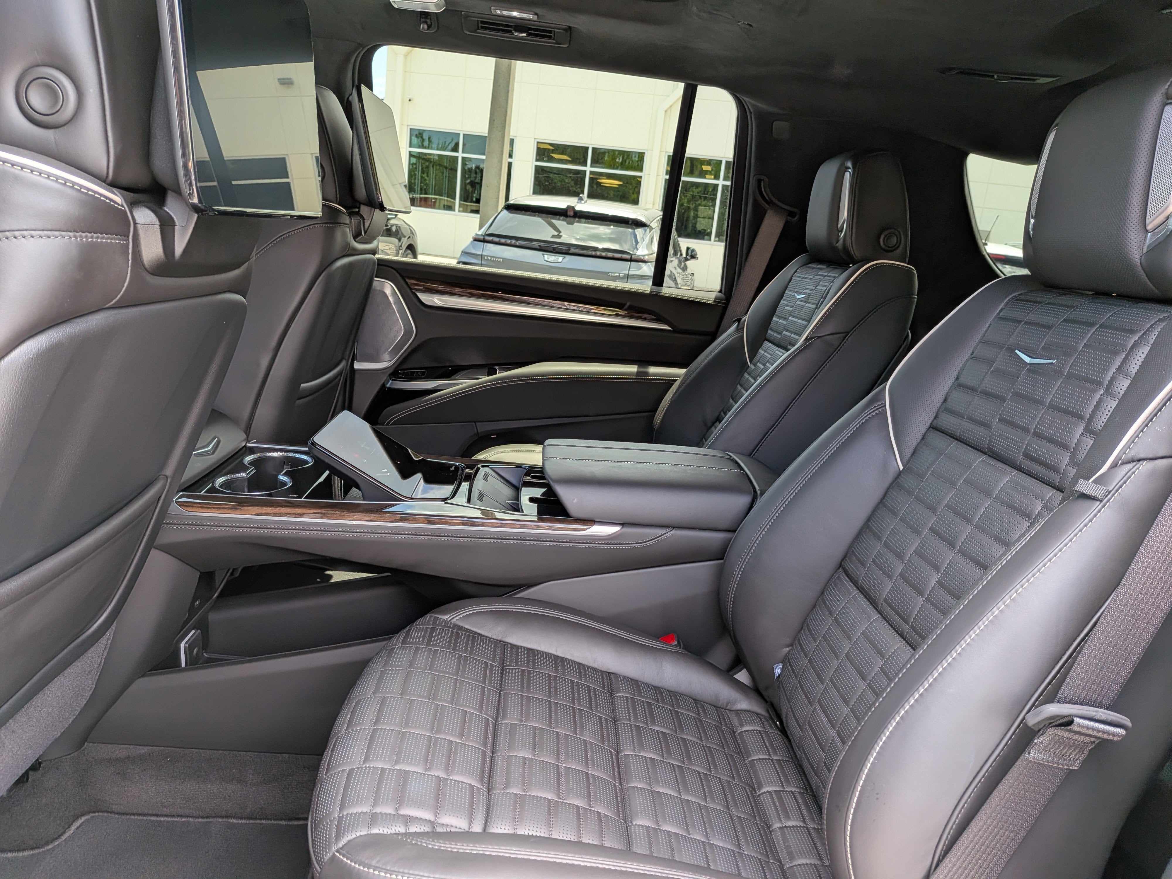 2026 Cadillac Escalade ESV Platinum Sport