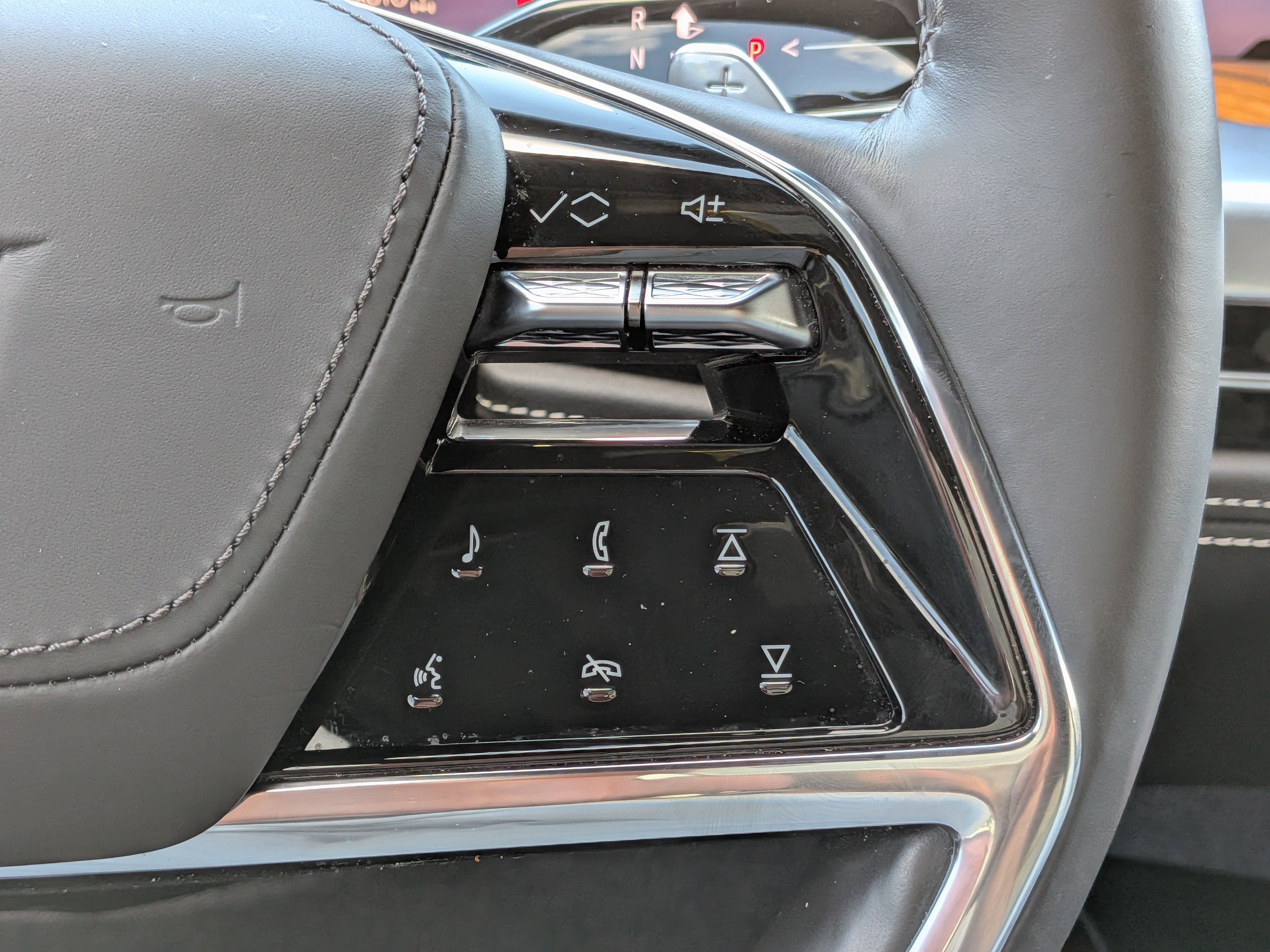 2025 Cadillac Escalade ESV Sport Platinum