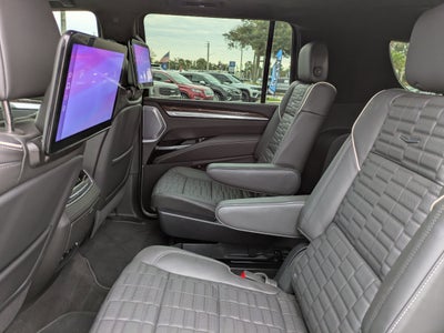 2025 Cadillac Escalade ESV Sport Platinum