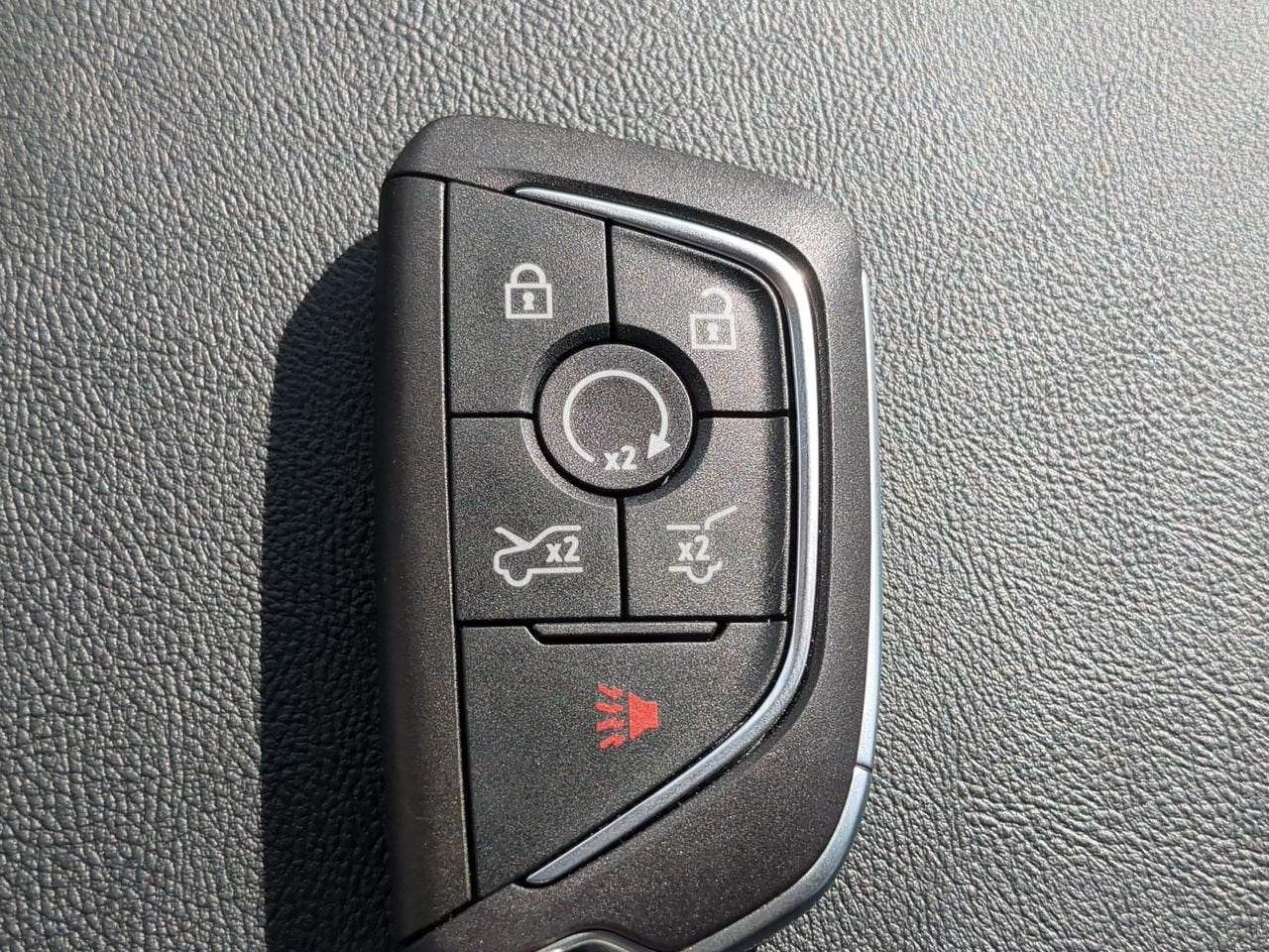 2025 Cadillac ESCALADE IQ Luxury 1