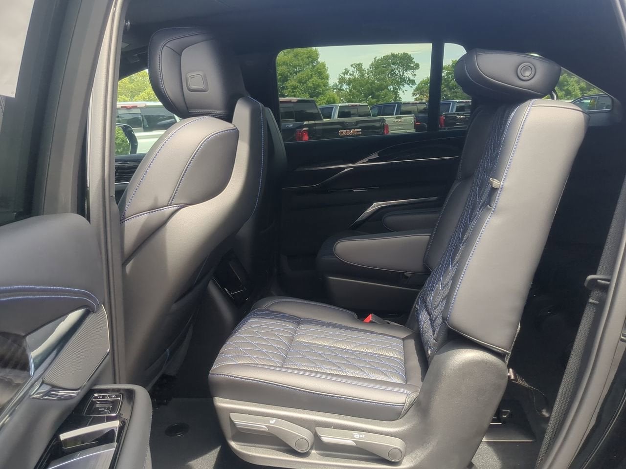 2026 Cadillac ESCALADE IQ Luxury