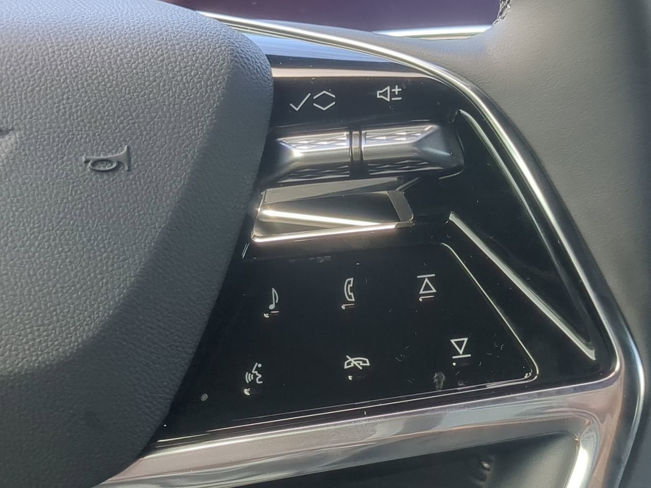 2026 Cadillac ESCALADE IQ Luxury