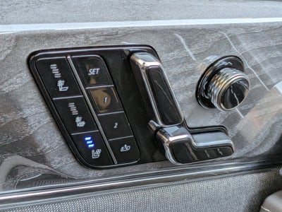 2025 Cadillac ESCALADE IQ Luxury 1