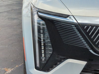 2025 Cadillac ESCALADE IQ Luxury 2