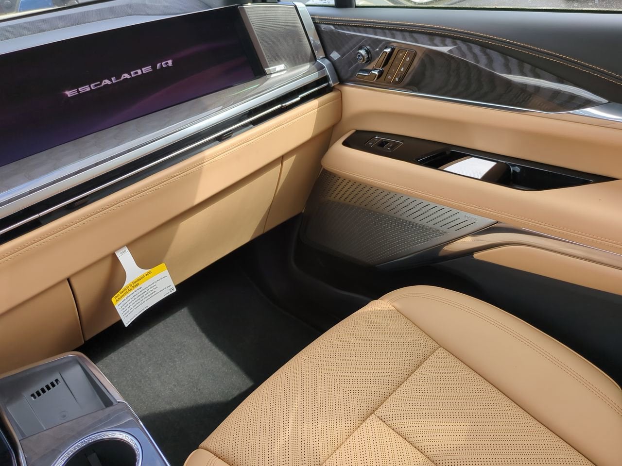 2025 Cadillac ESCALADE IQ Luxury 2