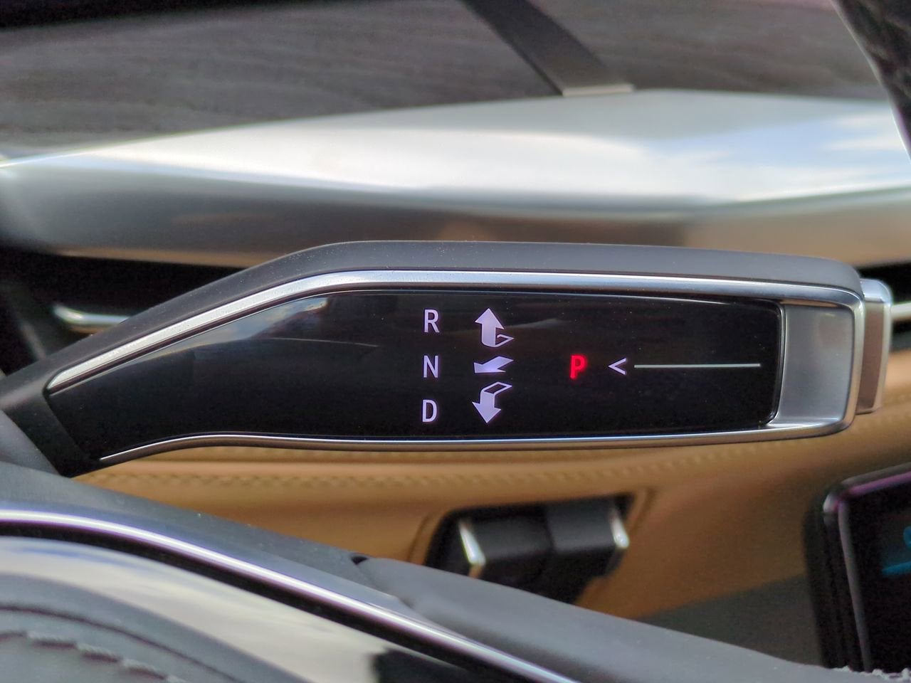 2025 Cadillac ESCALADE IQ Luxury 2