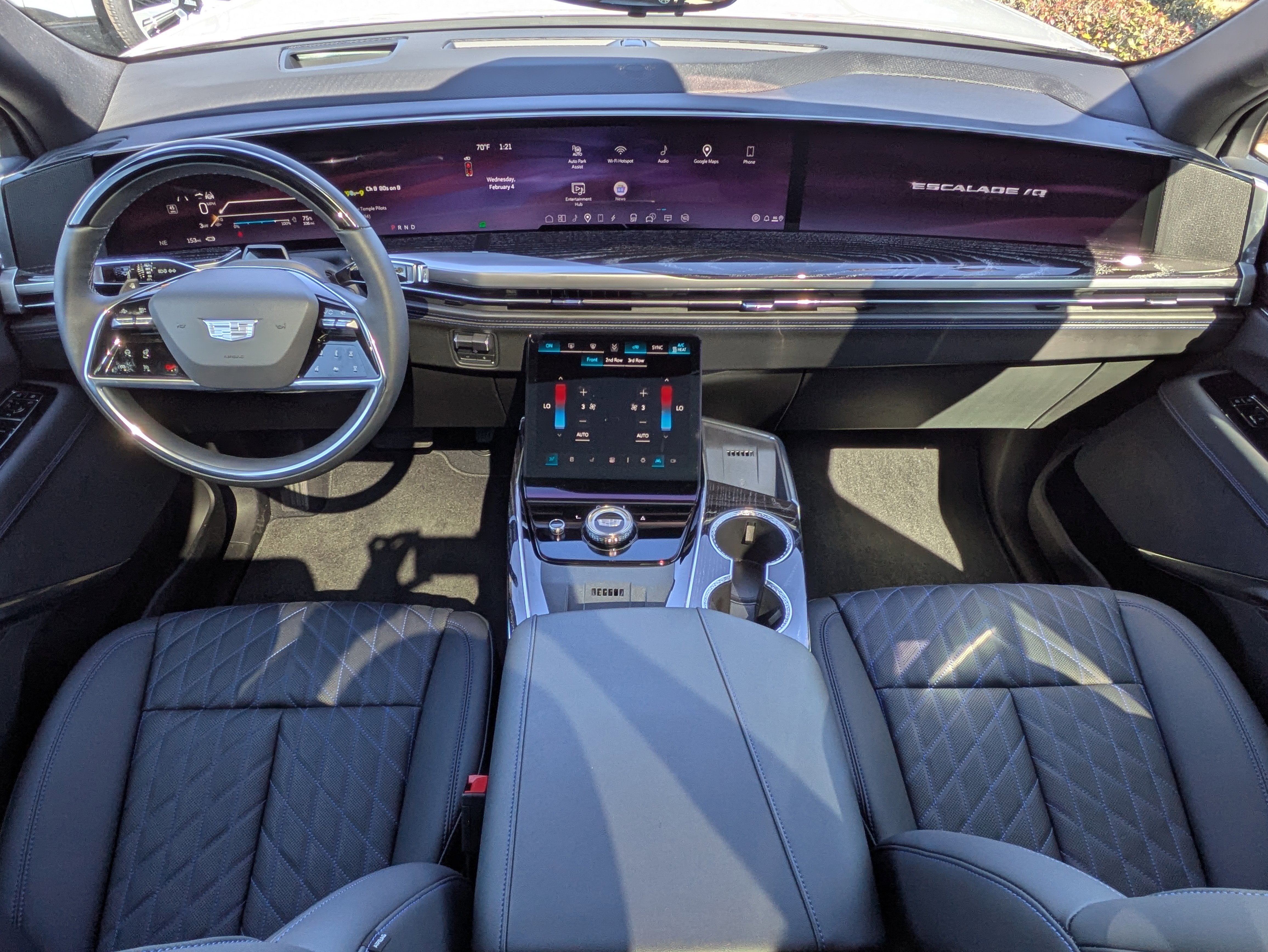 2026 Cadillac ESCALADE IQ Sport