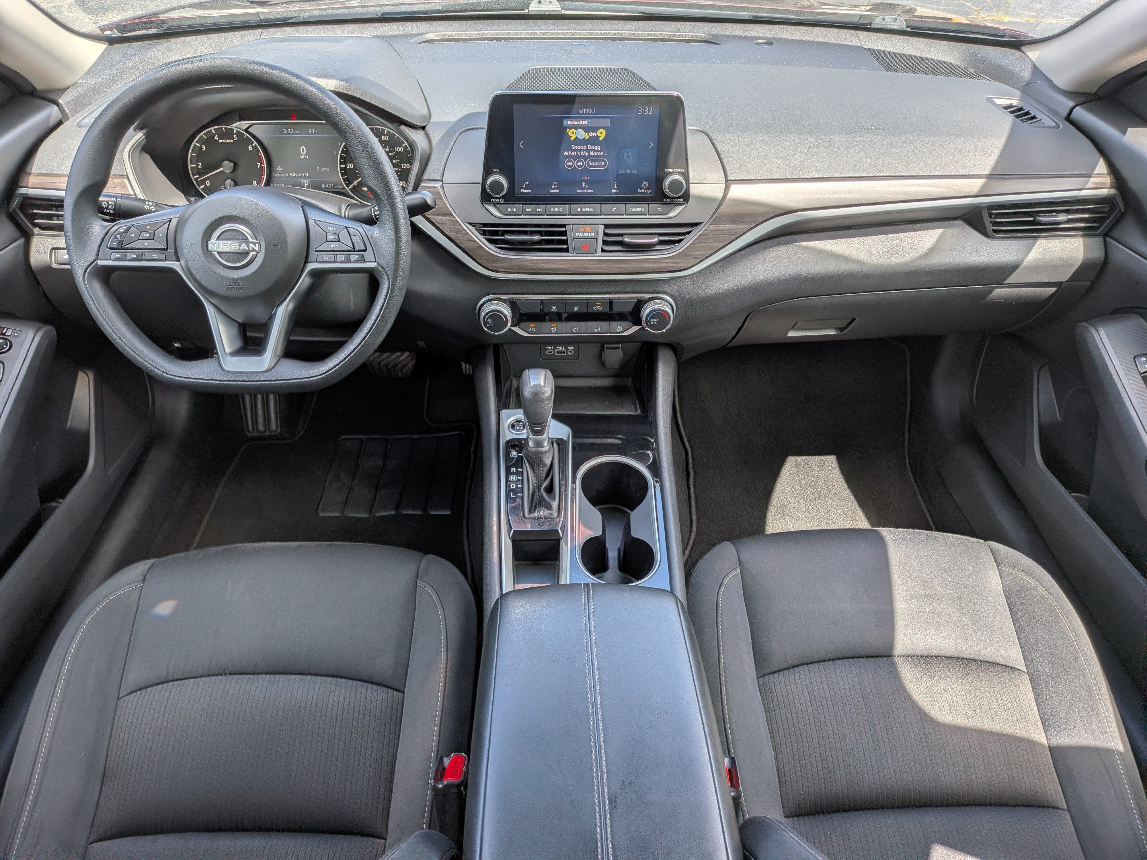 2024 Nissan Altima SV - Photo 13