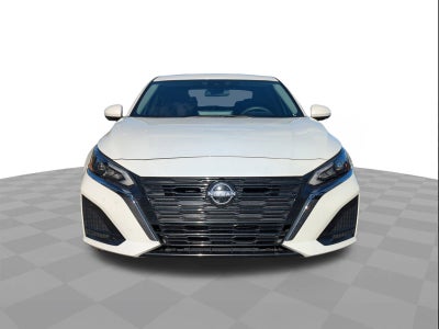 2025 Nissan Altima SL FWD