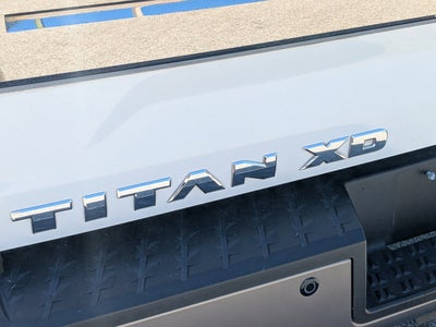 2019 Nissan TITAN XD Platinum Reserve Diesel