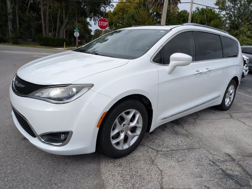 2018 Chrysler Pacifica Touring L Plus